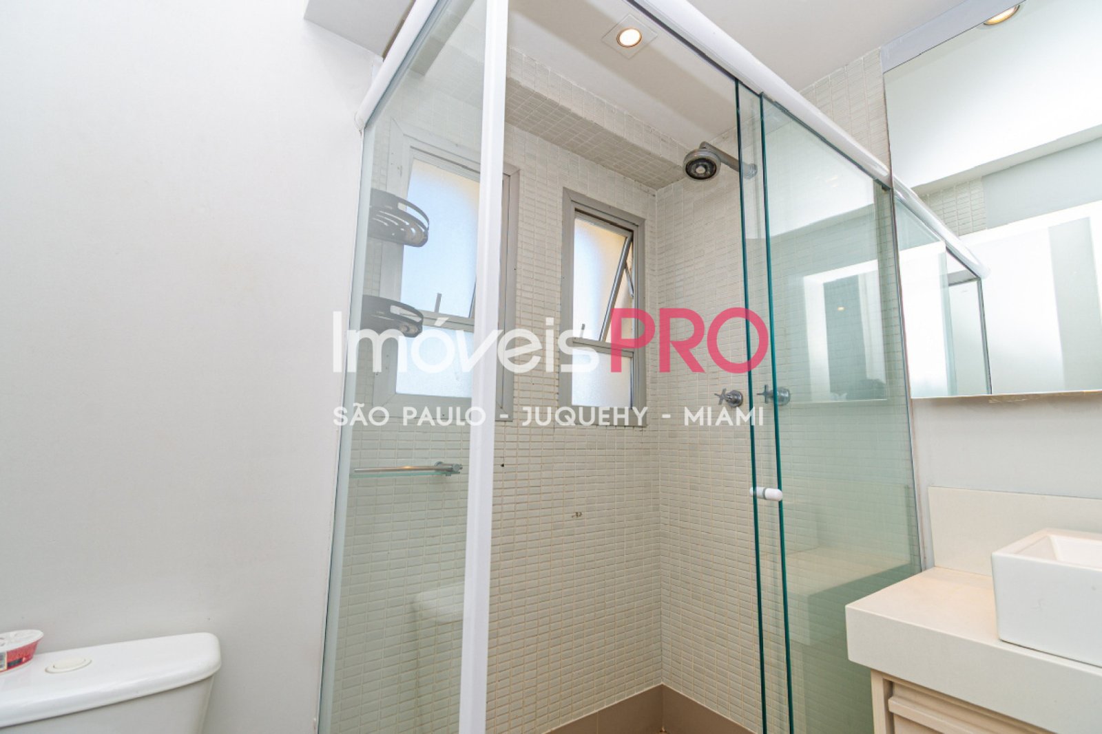 Foto :: IP40167