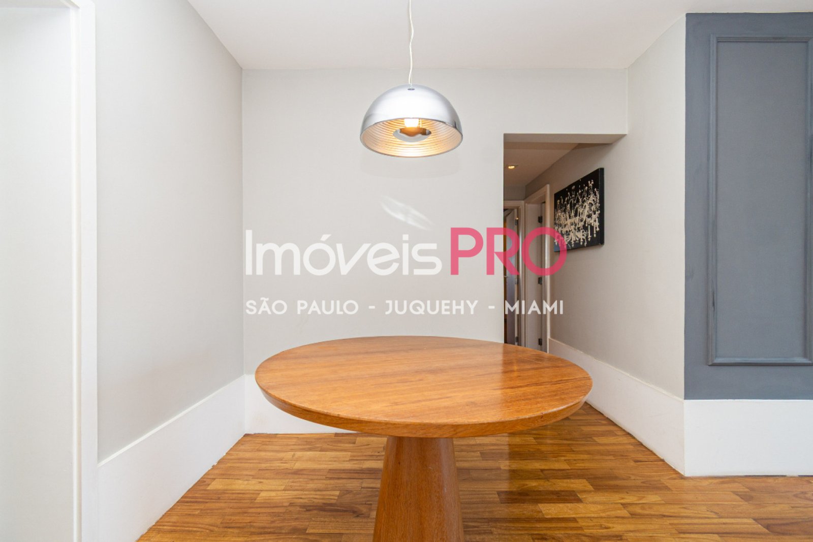 Foto :: IP40167