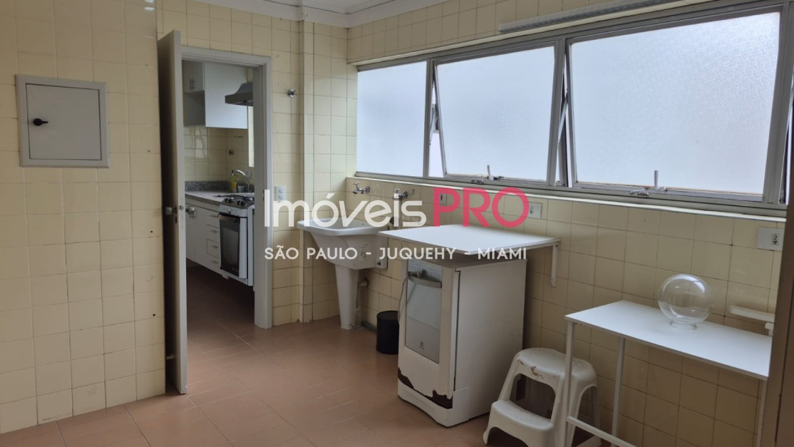 Foto :: IP40168