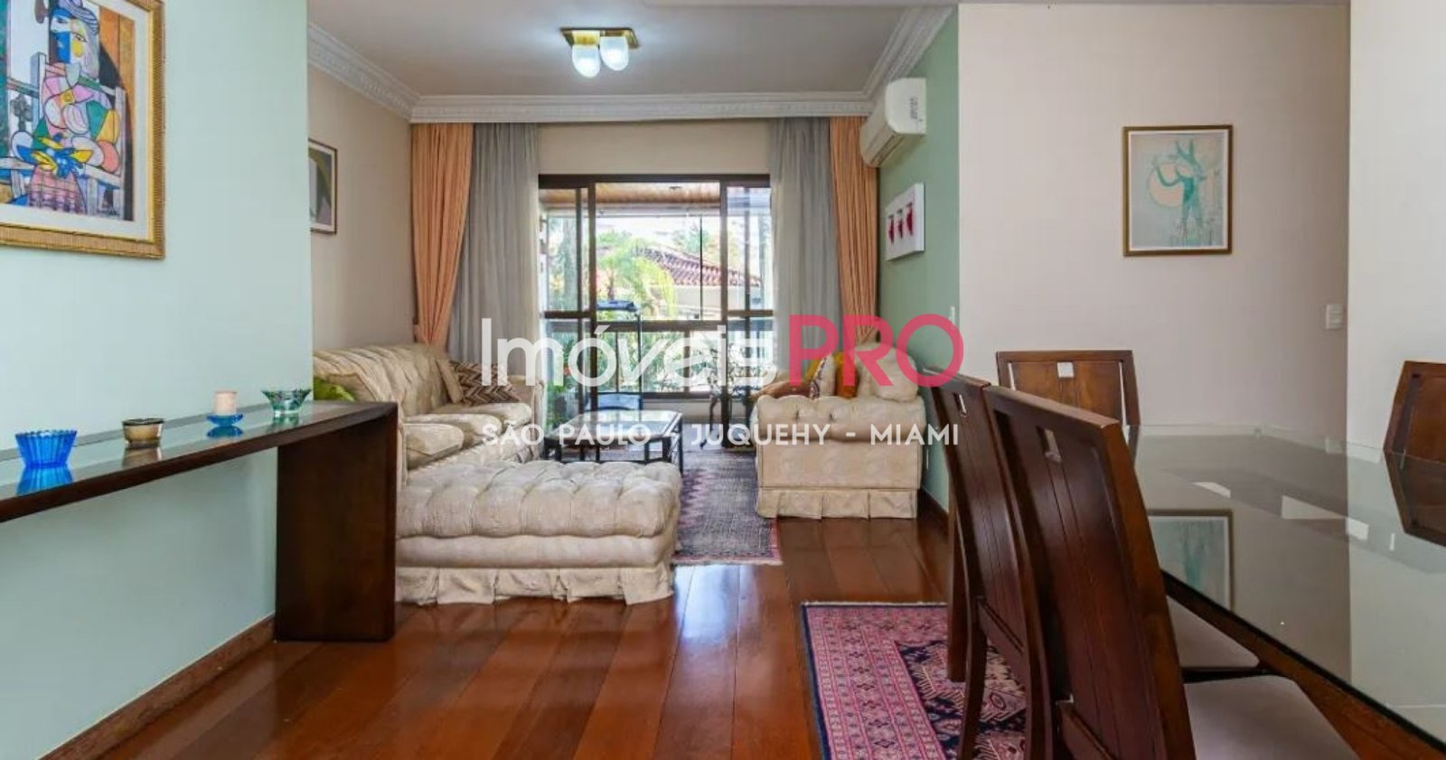 Foto :: IP40173