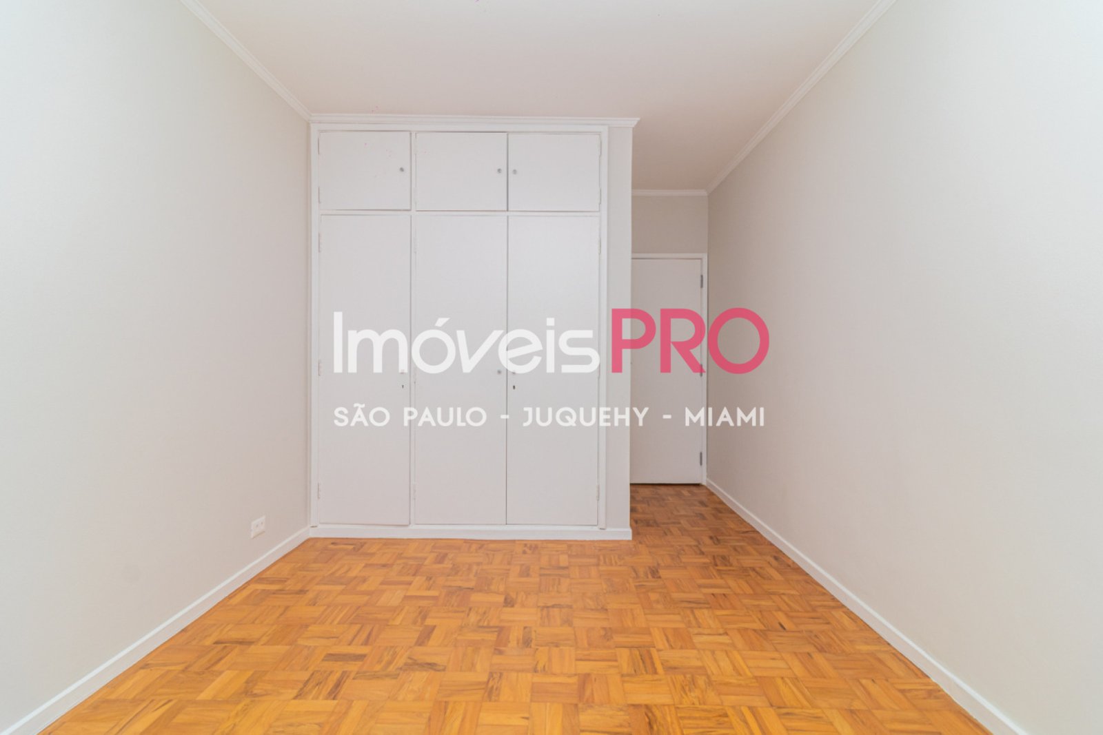 Foto :: https://assets.imoveispro.com.br/thumb/IP40179/apartamento-venda-jardim-paulista_IP40179_29_1920x1080.jpg?