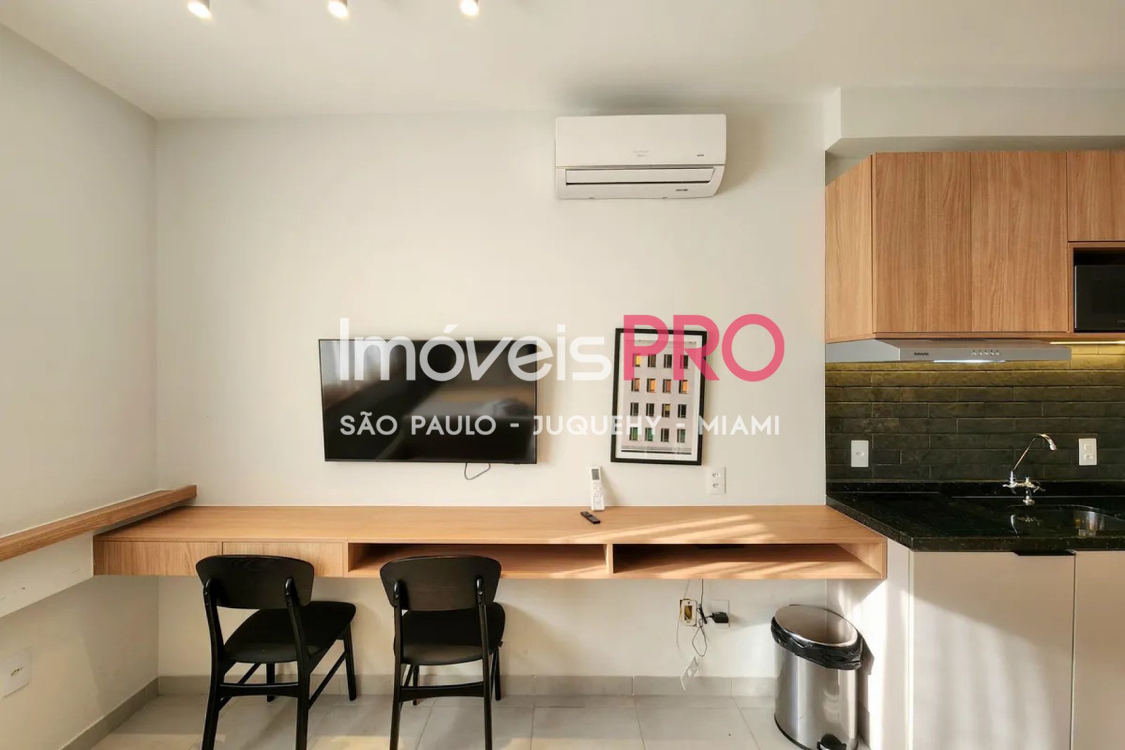 Foto :: IP40184