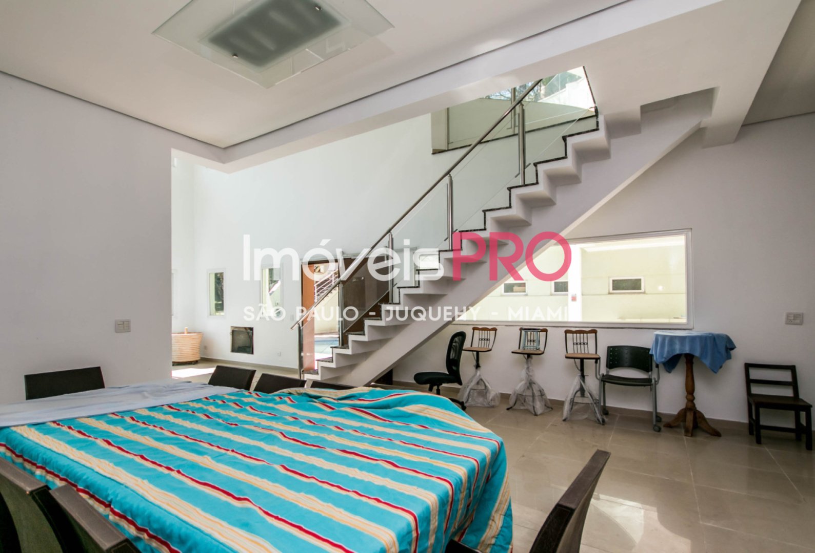 Foto :: IP40186