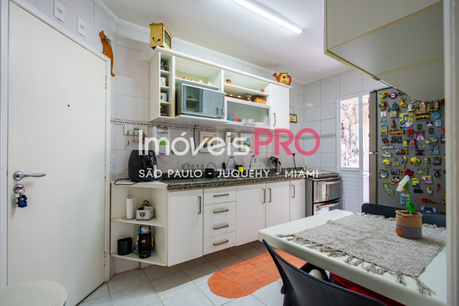 Foto :: IP40189