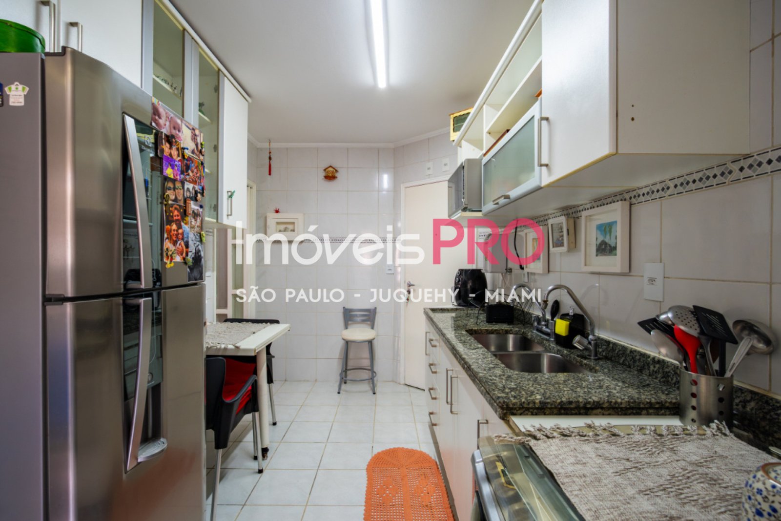 Foto :: IP40189