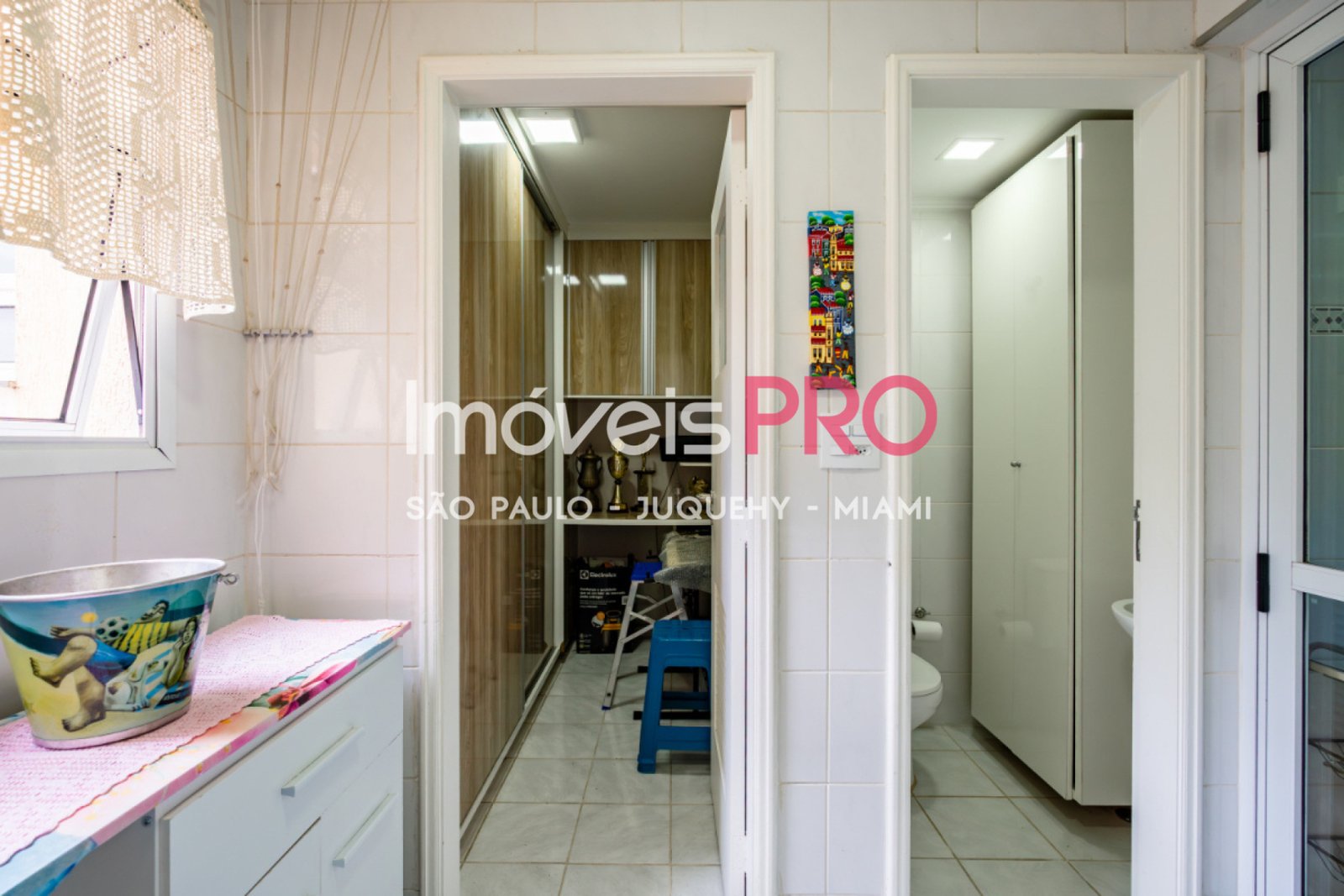 Foto :: IP40189