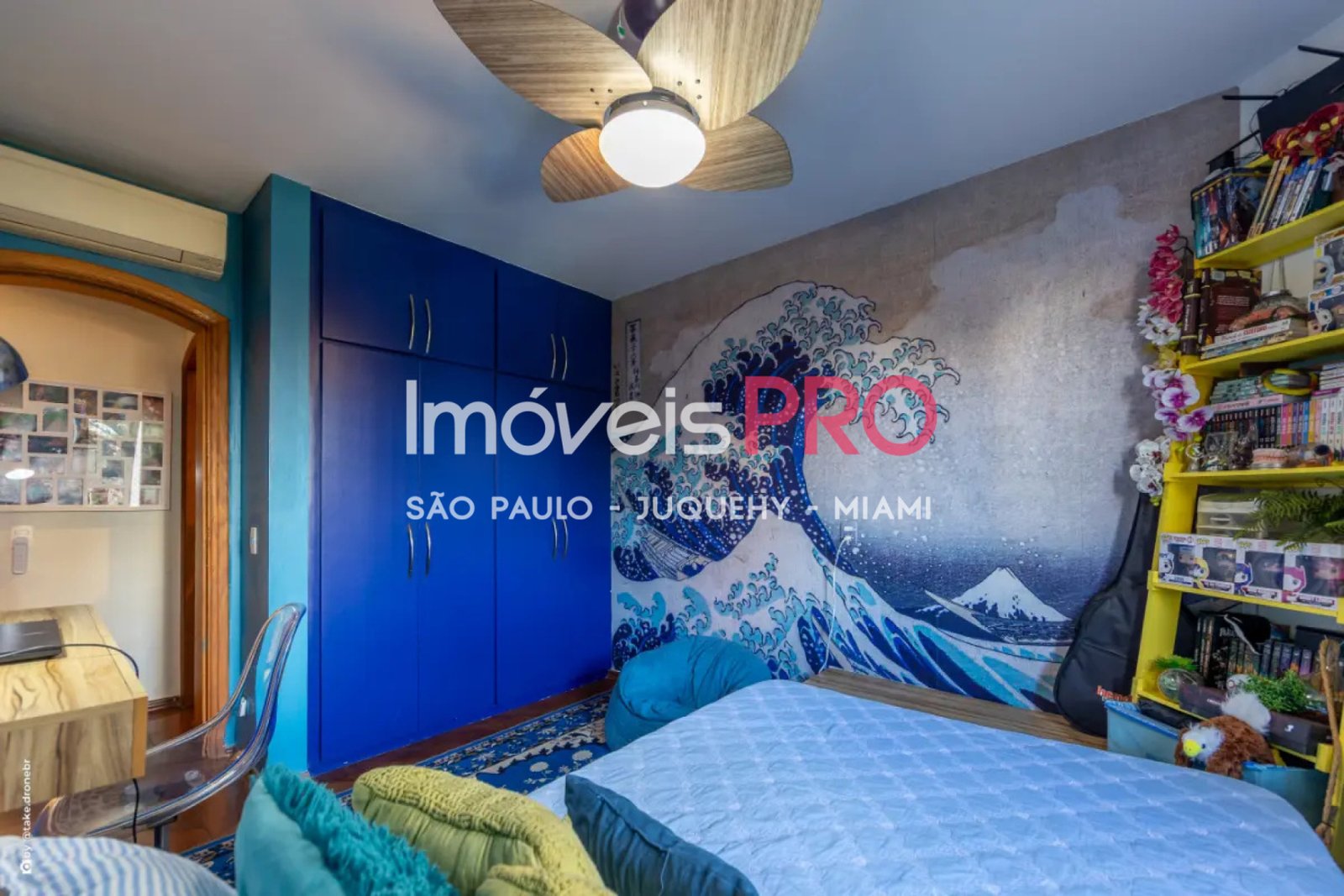 Foto :: IP40195