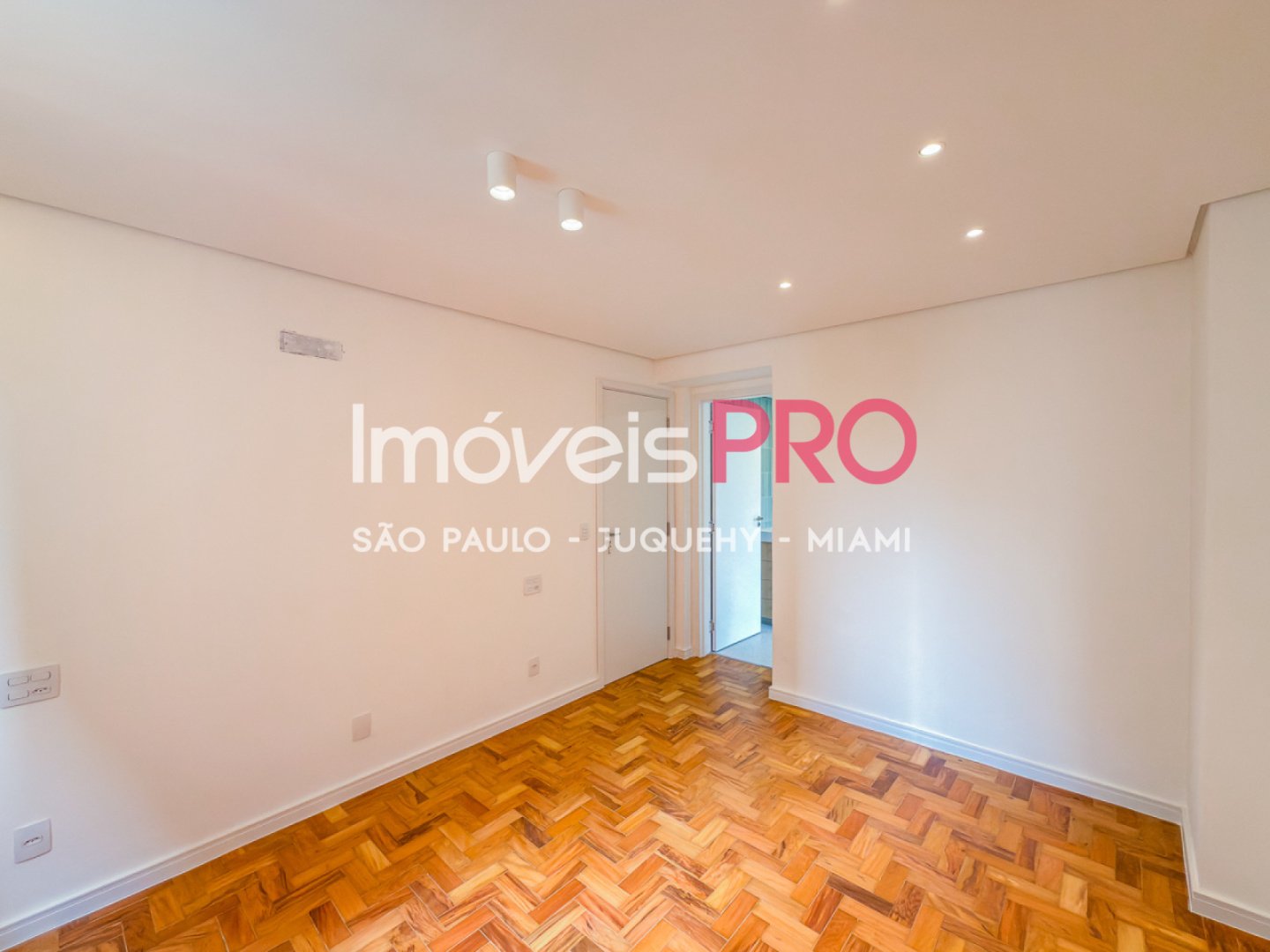 Apartamento para Vender, Moema Pássaros | Cód: IP40202 — 