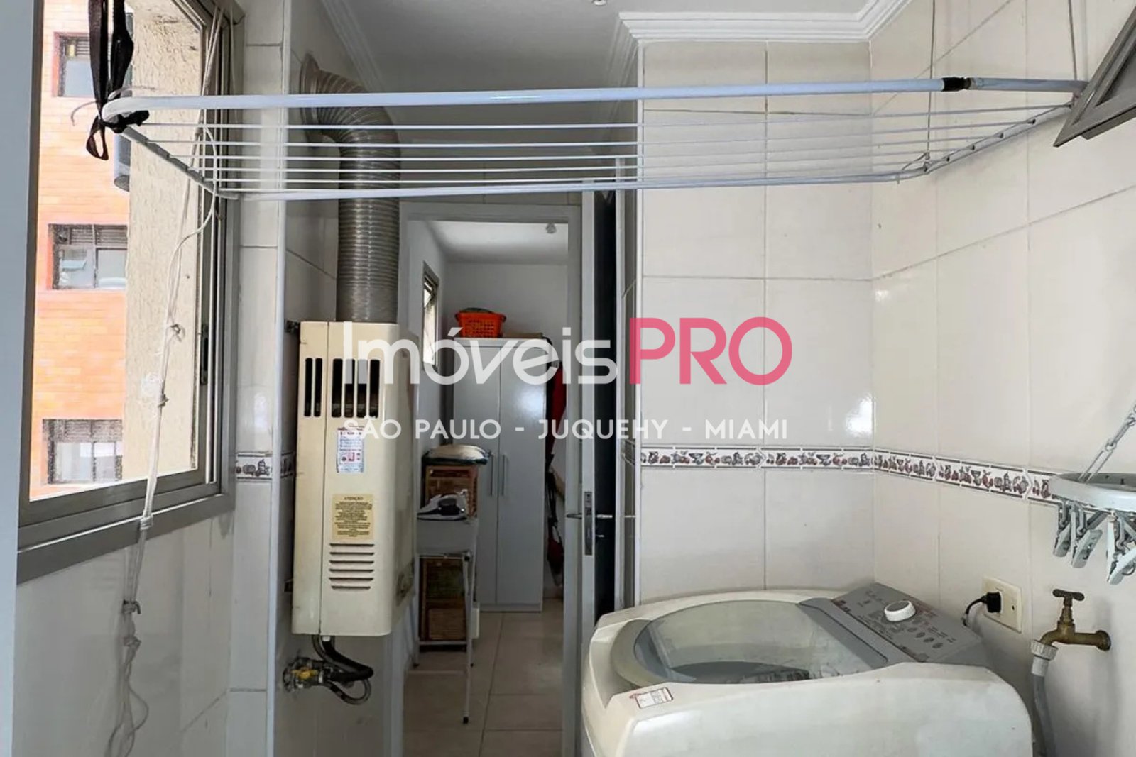 Foto :: IP40203