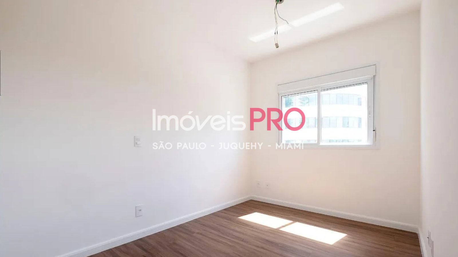 Foto :: https://assets.imoveispro.com.br/thumb/IP40216/apartamento-aluguel-pinheiros_IP40216_11_1920x1080.jpg?