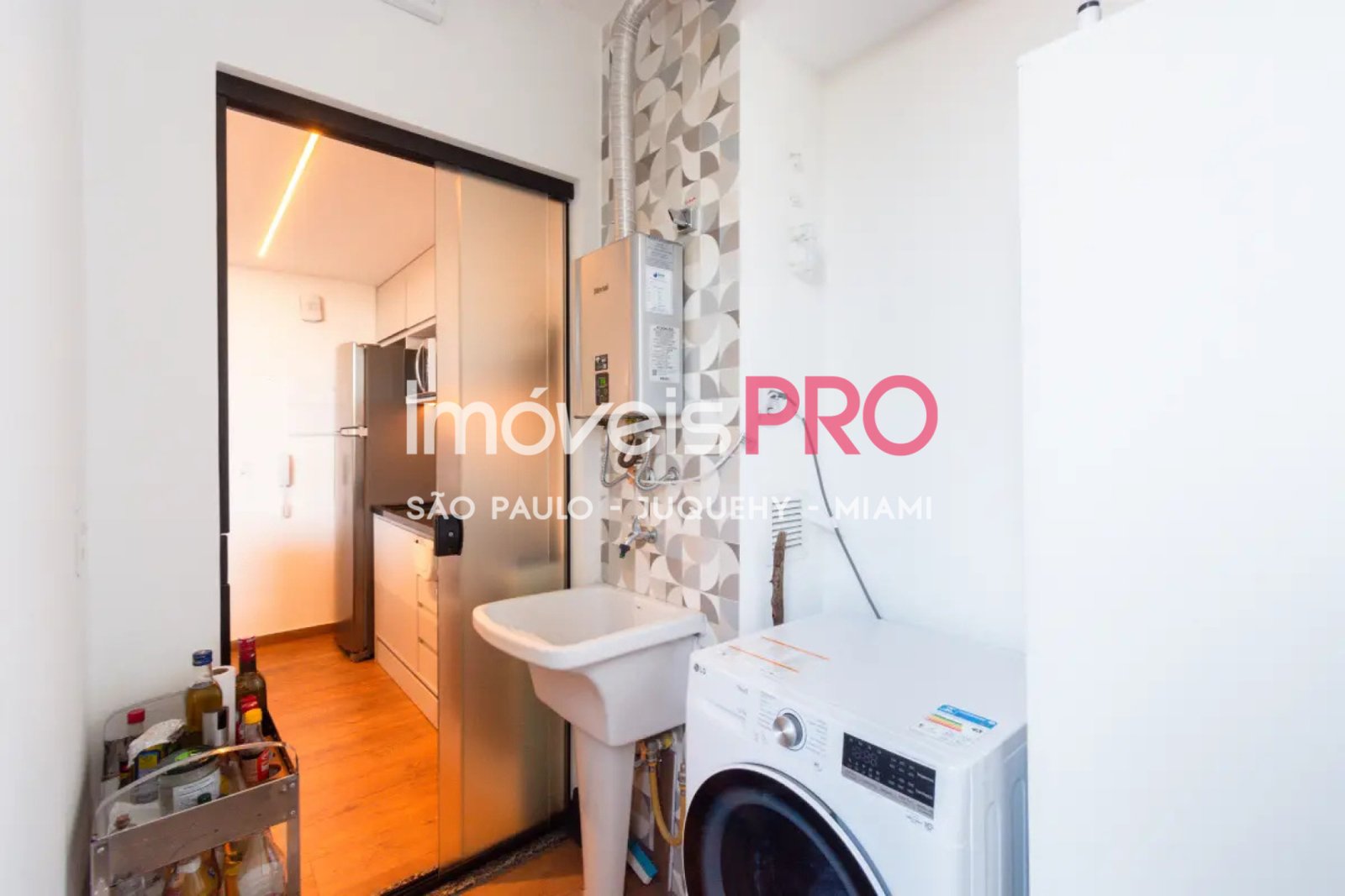 Foto :: https://assets.imoveispro.com.br/thumb/IP40232/apartamento-venda-saude_IP40232_11_1920x1080.jpg?