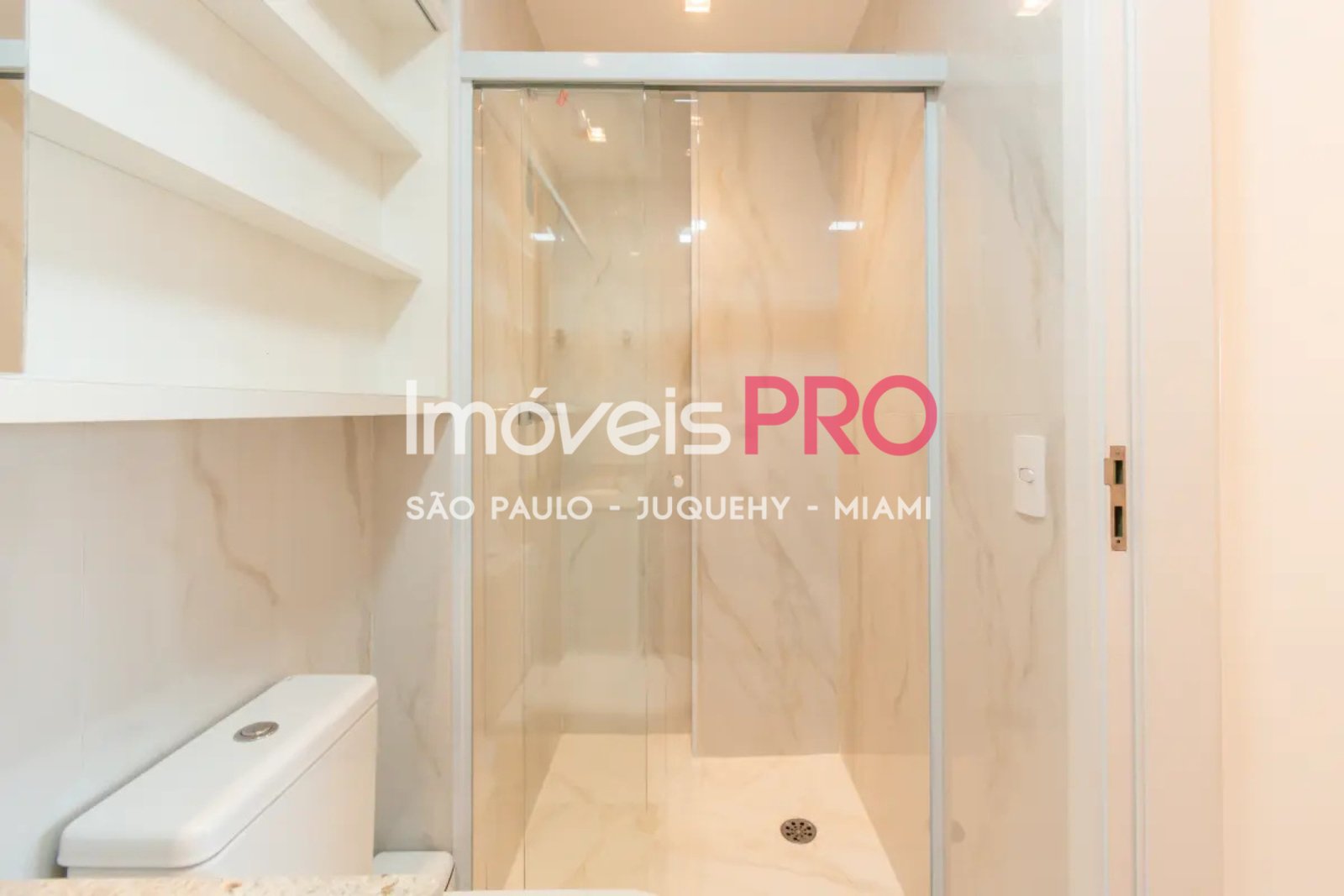 Foto :: https://assets.imoveispro.com.br/thumb/IP40232/apartamento-venda-saude_IP40232_35_1920x1080.jpg?