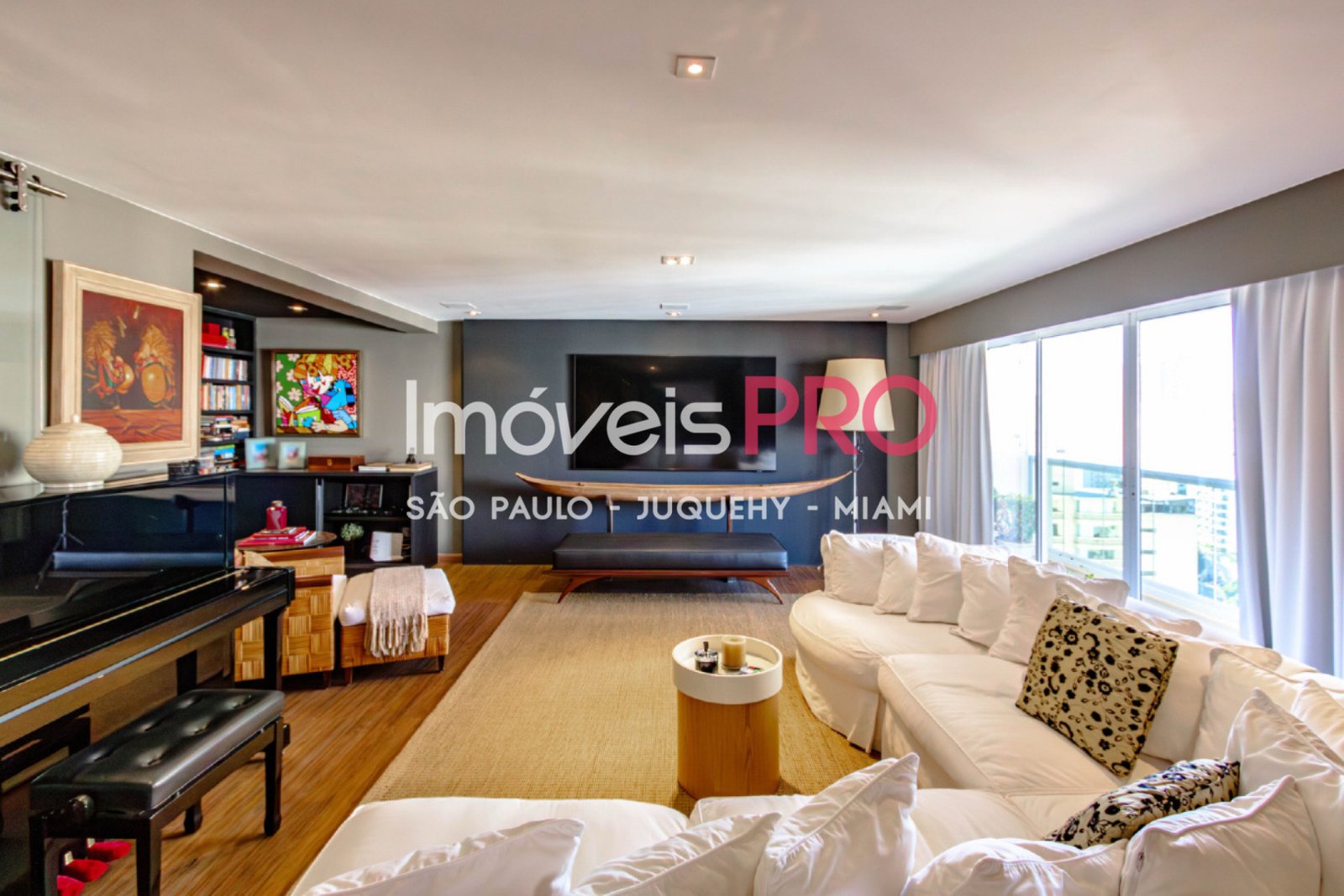 Foto :: IP40240