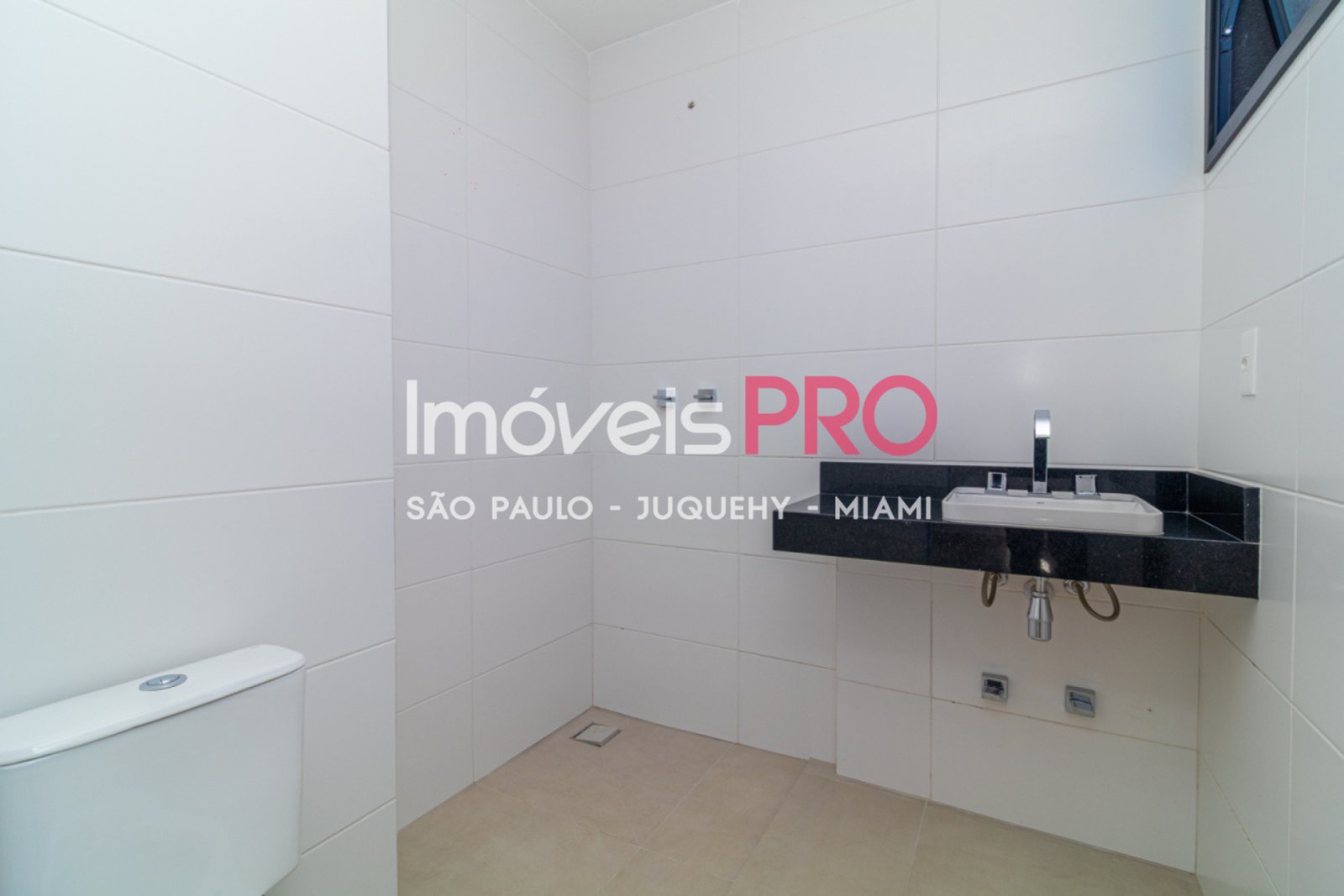 Foto :: IP40241