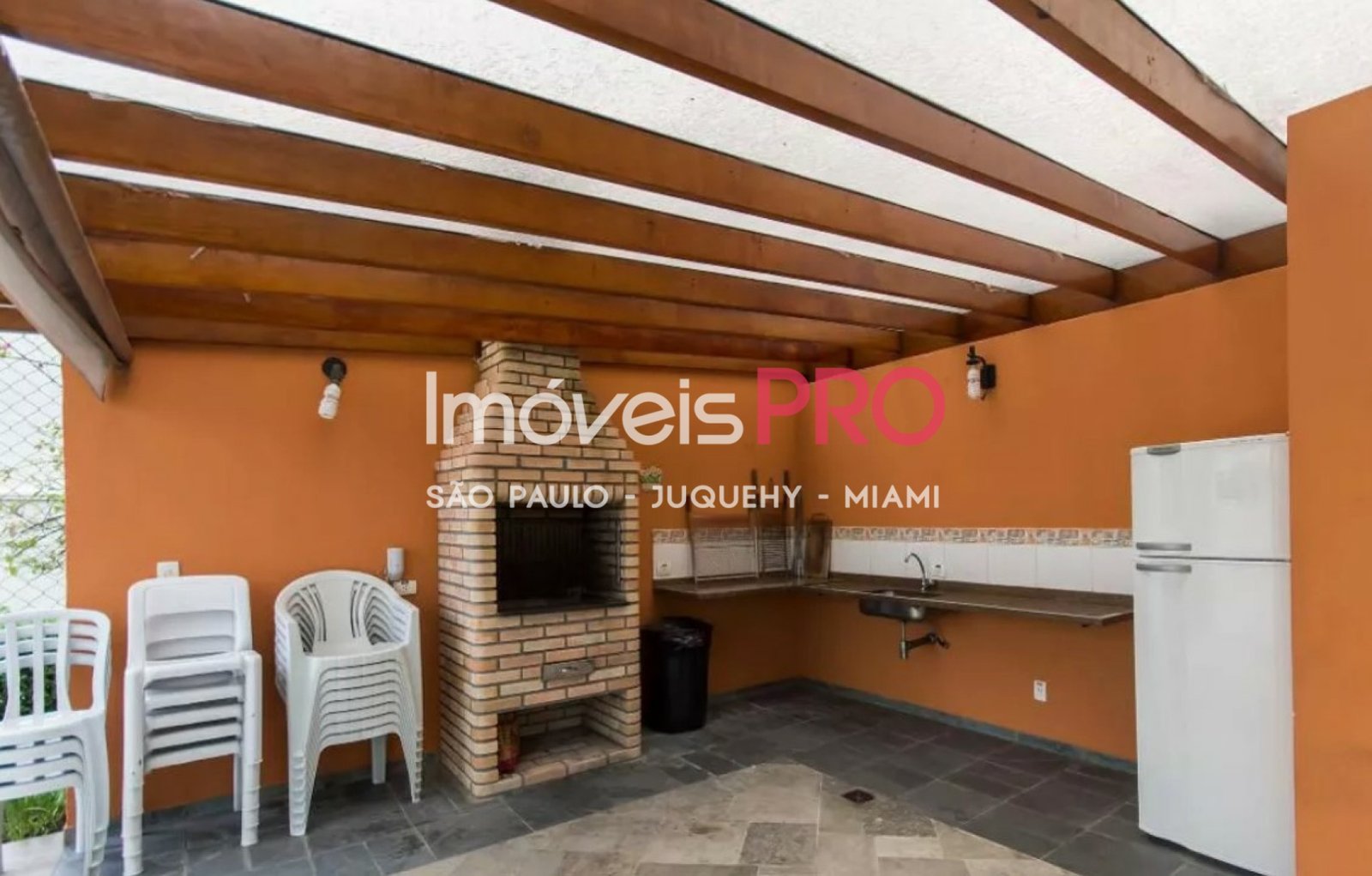 Foto :: IP40249