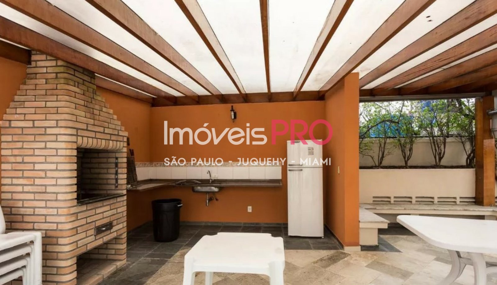 Foto :: https://assets.imoveispro.com.br/thumb/IP40249/apartamento-venda-moema_IP40249_17_1920x1080.jpg?