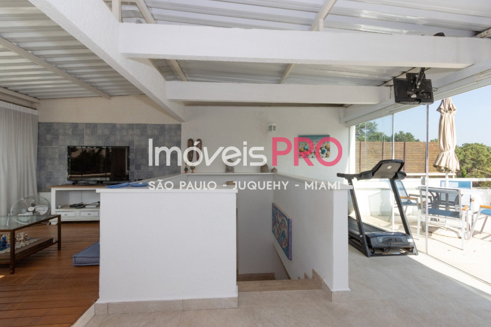 Foto :: IP40253