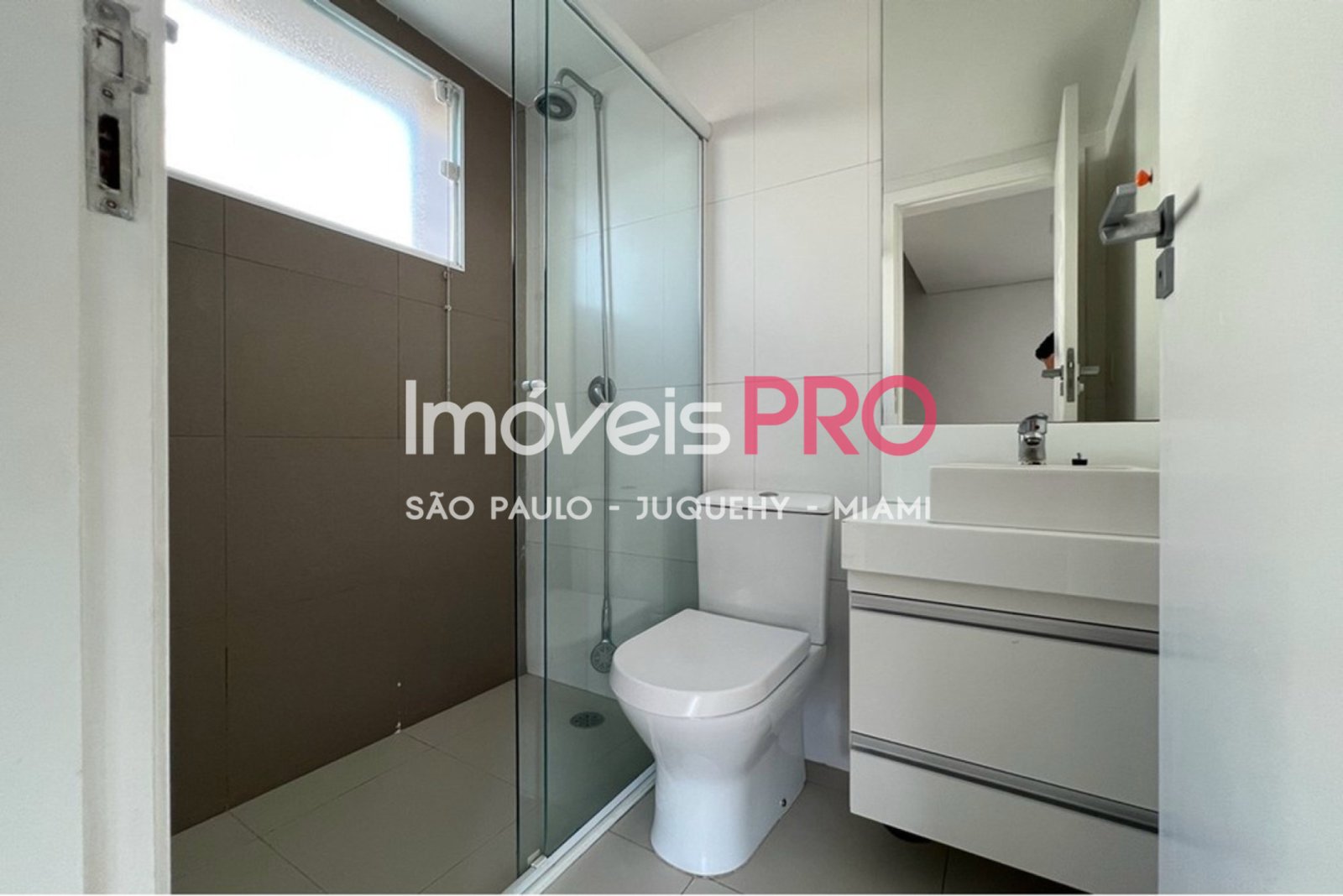 Foto :: IP40258