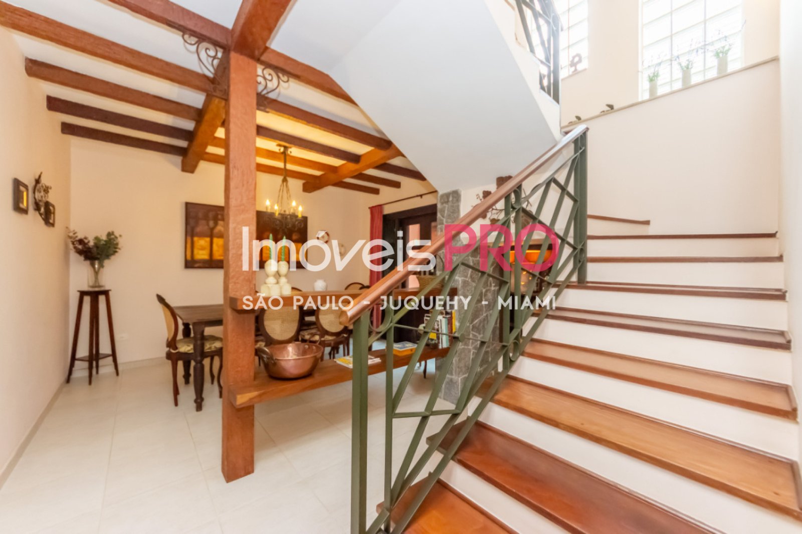 Foto :: https://assets.imoveispro.com.br/thumb/IP40260/casa-venda-planalto-paulista_IP40260_35_1920x1080.jpg?