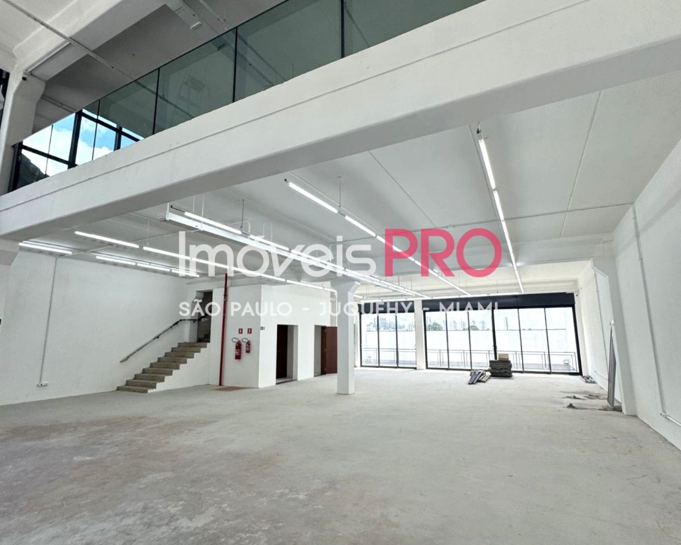 Foto :: IP40276