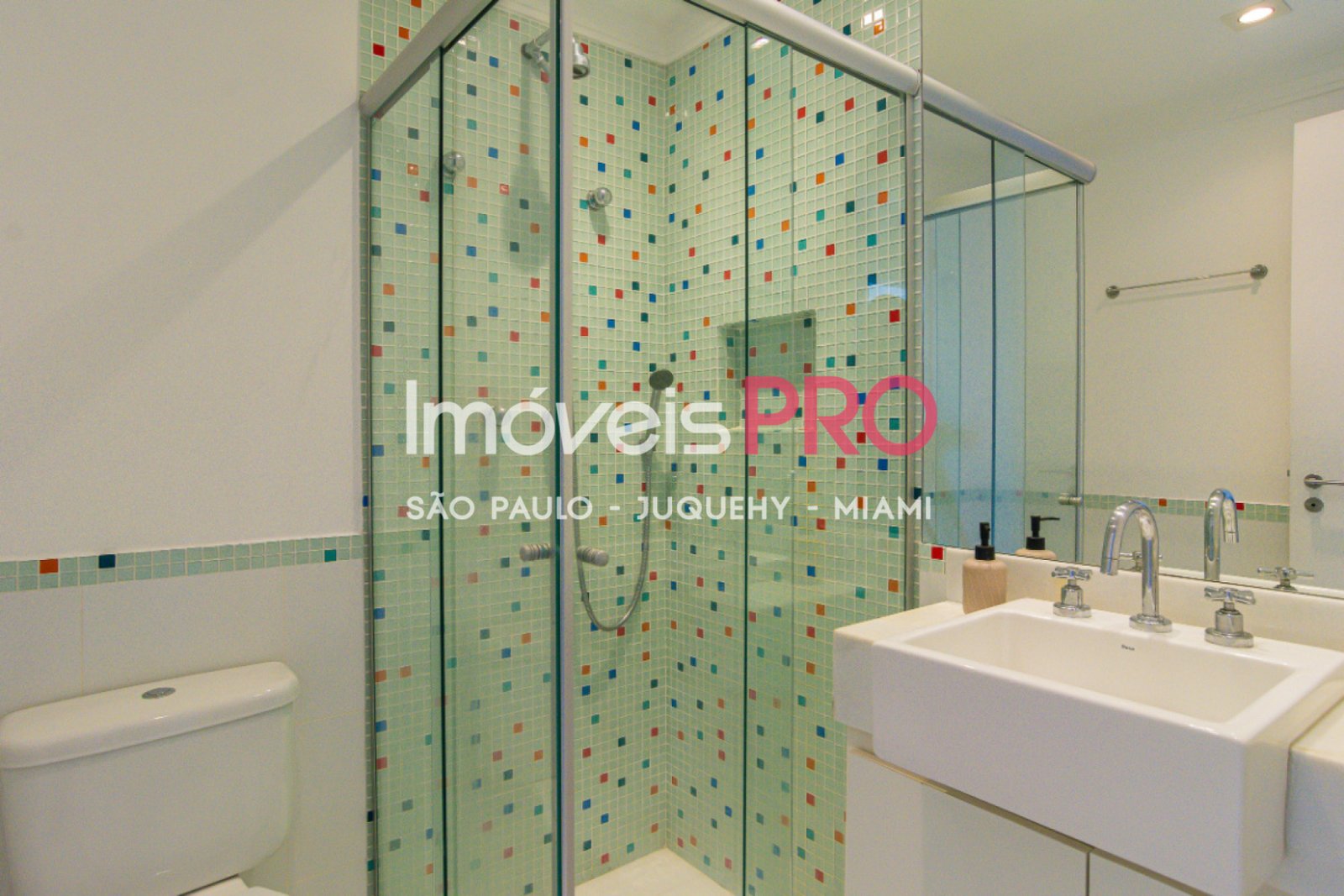 Foto :: IP40279