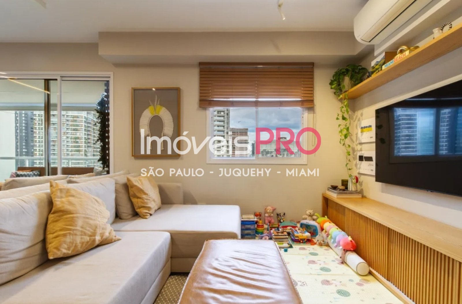 Foto :: IP40282