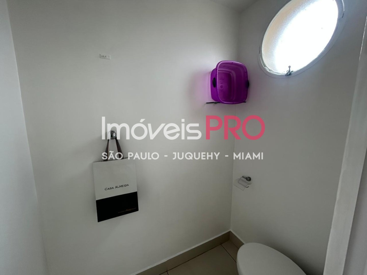 Foto :: IP40284