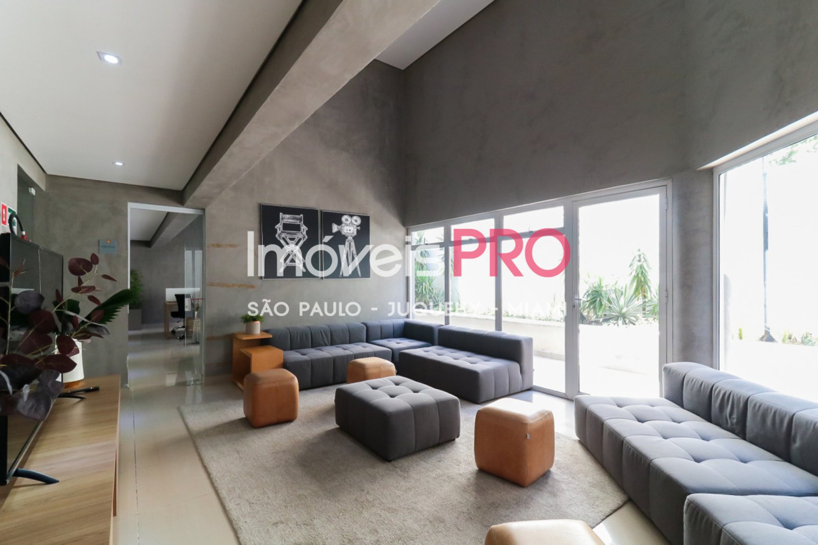 Foto :: IP40293