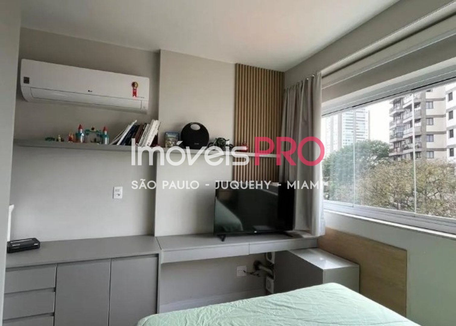 Foto :: IP40293