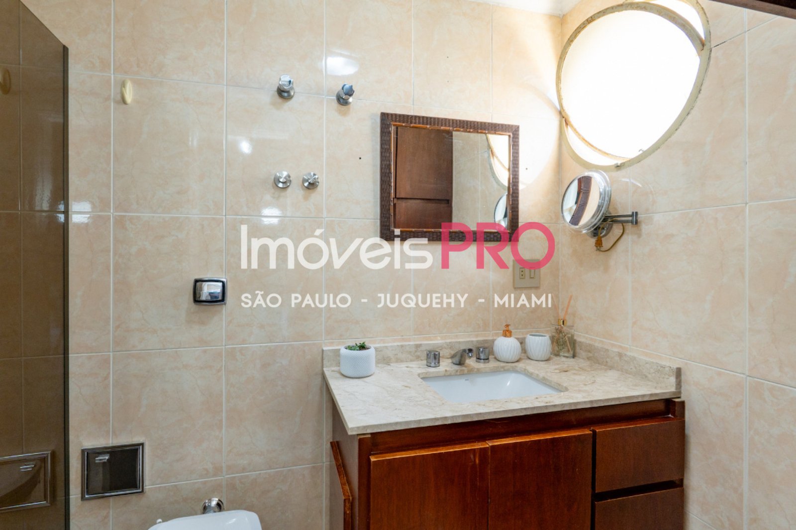 Foto :: IP40301