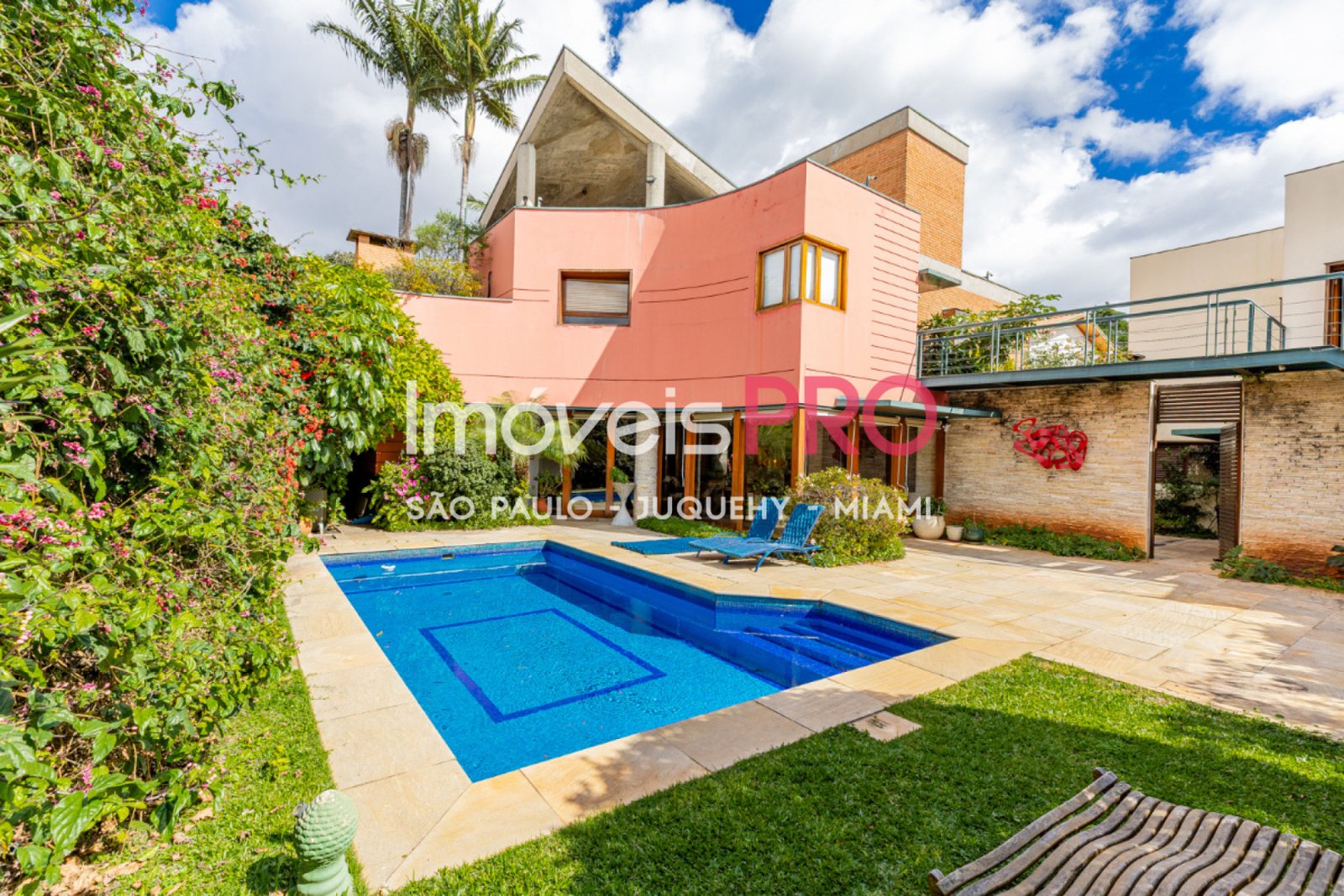 Foto :: IP40303