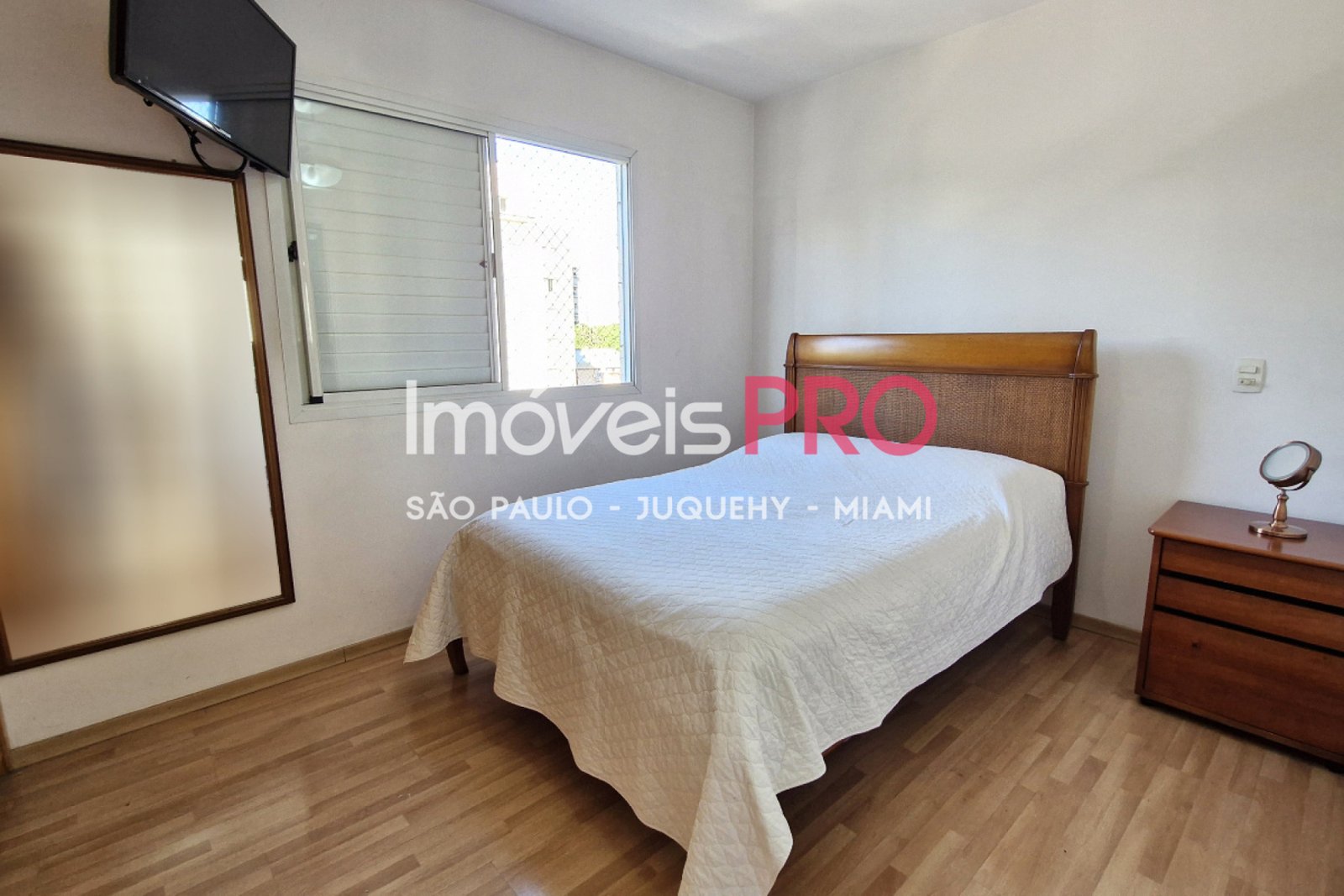 Foto :: https://assets.imoveispro.com.br/thumb/IP40306/apartamento-venda-vila-olimpia_IP40306_11_1920x1080.jpg?