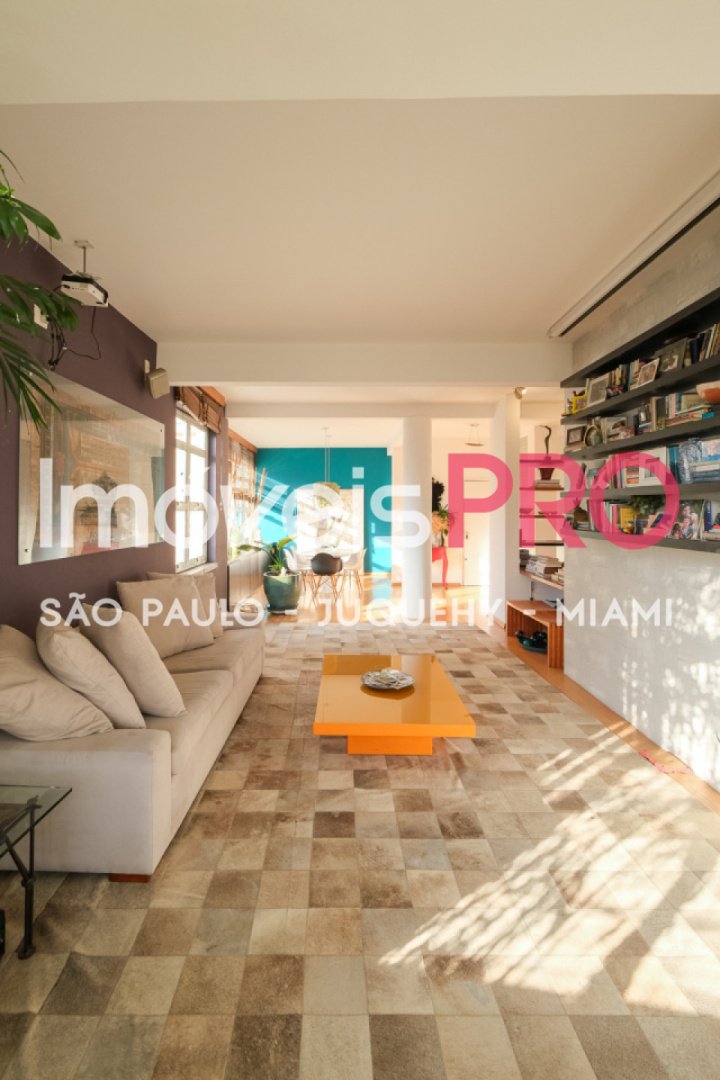 Foto :: IP40307