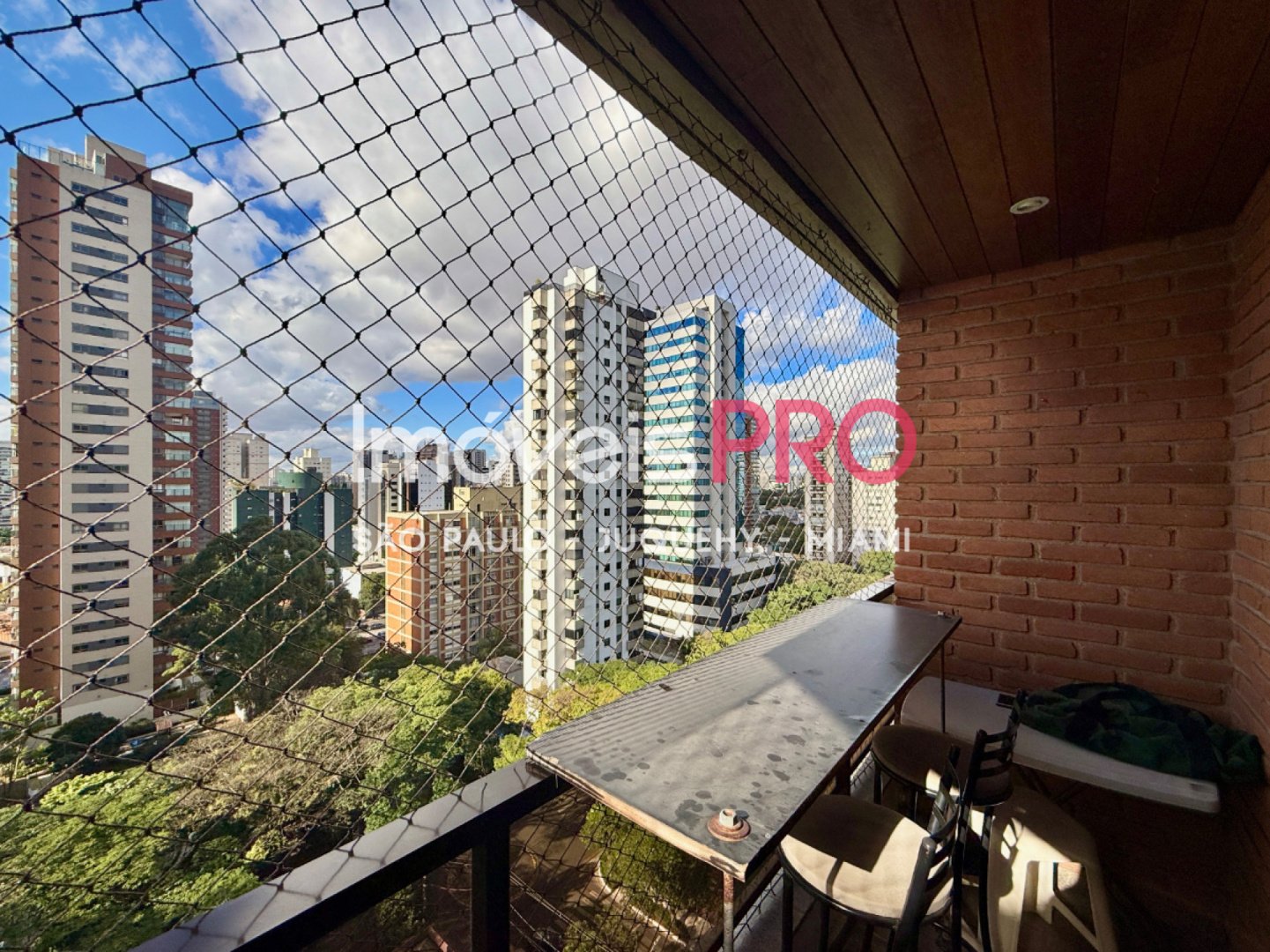 Foto :: https://assets.imoveispro.com.br/thumb/IP40308/apartamento-venda-campo-belo_IP40308_17_1920x1080.jpg?