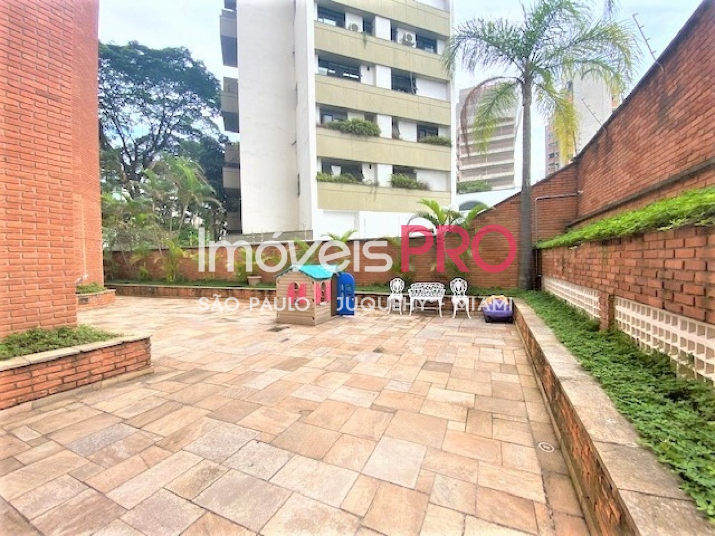 Foto :: IP40308