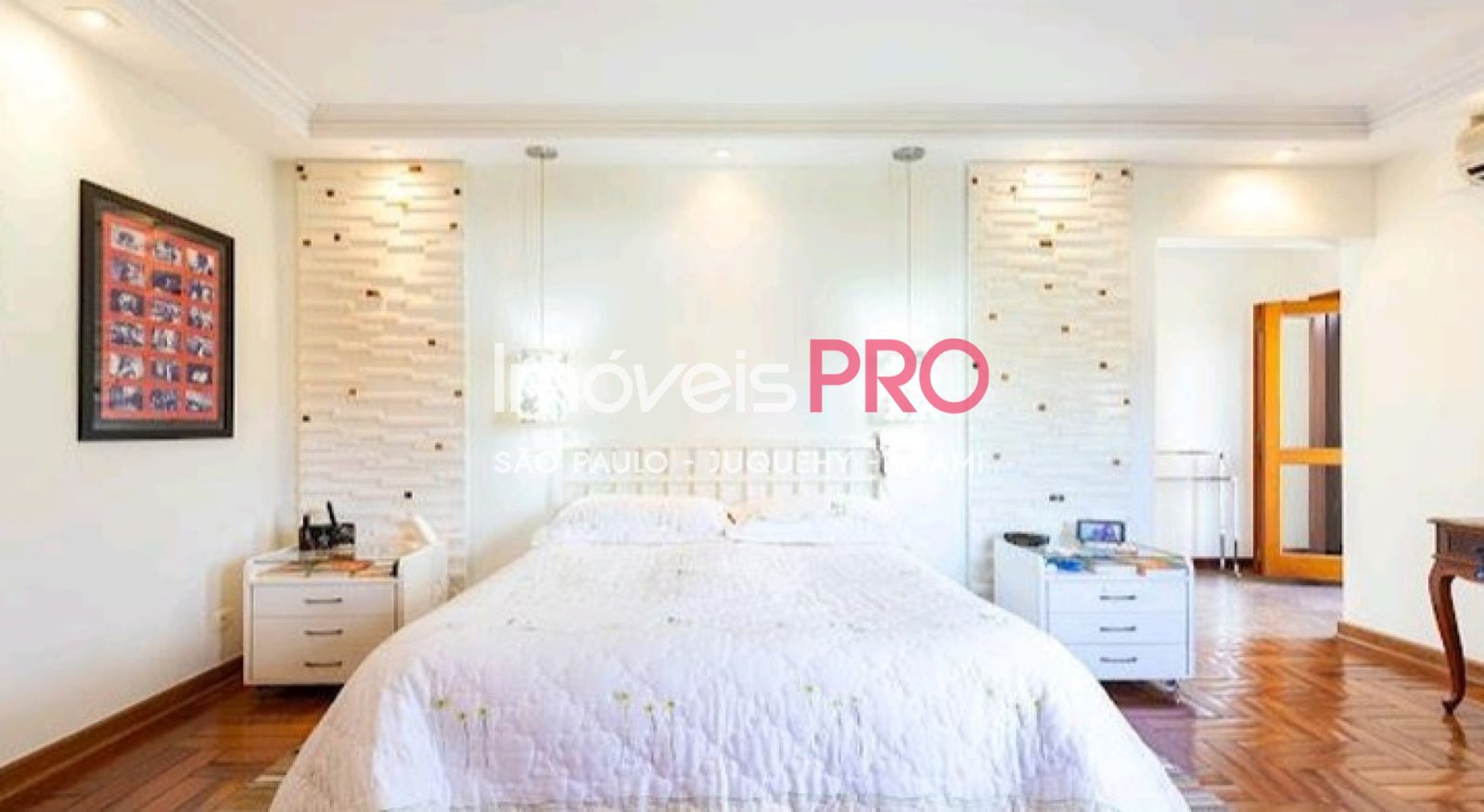 Foto :: IP40313