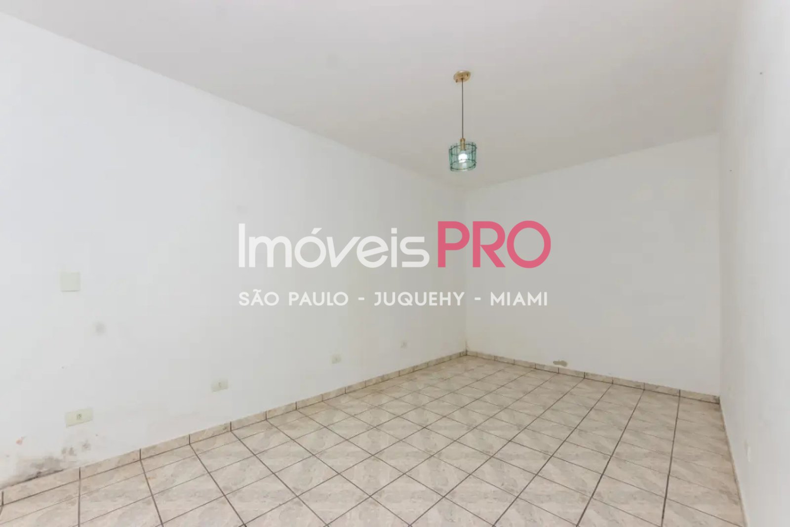 Foto :: https://assets.imoveispro.com.br/thumb/IP40319/casa-de-vila-venda-planalto-paulista_IP40319_23_1920x1080.jpg?