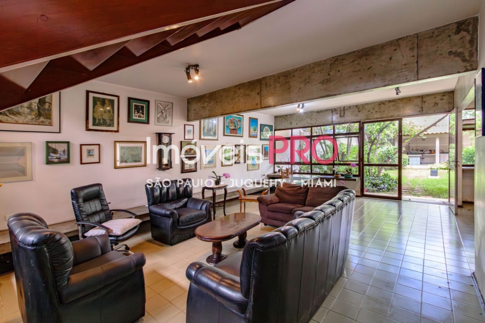 Foto :: https://assets.imoveispro.com.br/thumb/IP40322/sobrado-venda-vila-gumercindo_IP40322_11_1920x1080.jpg?