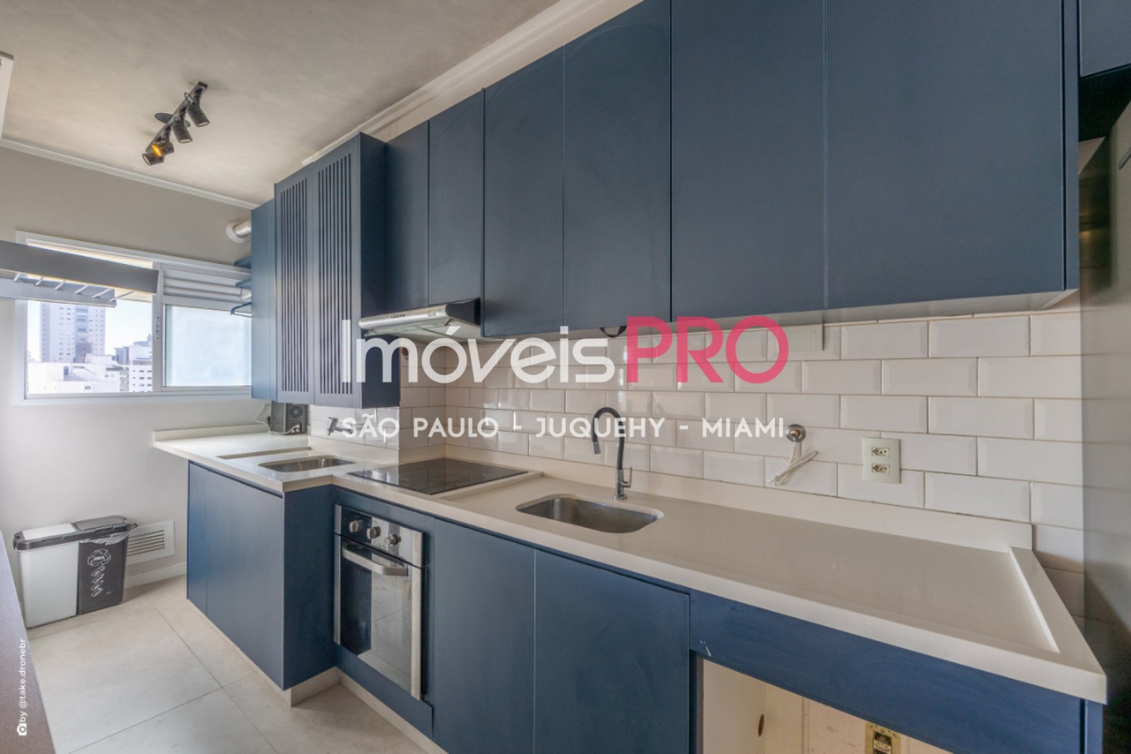 Foto :: https://assets.imoveispro.com.br/thumb/IP40324/apartamento-venda-campo-belo_IP40324_11_1920x1080.jpg?