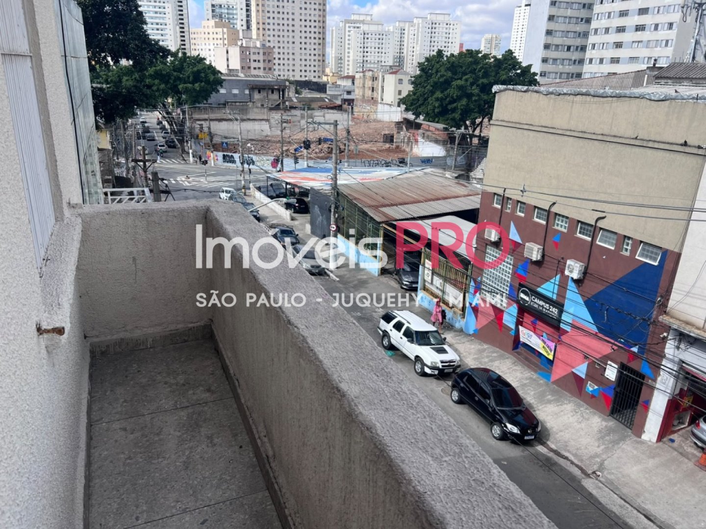 Foto :: IP40339