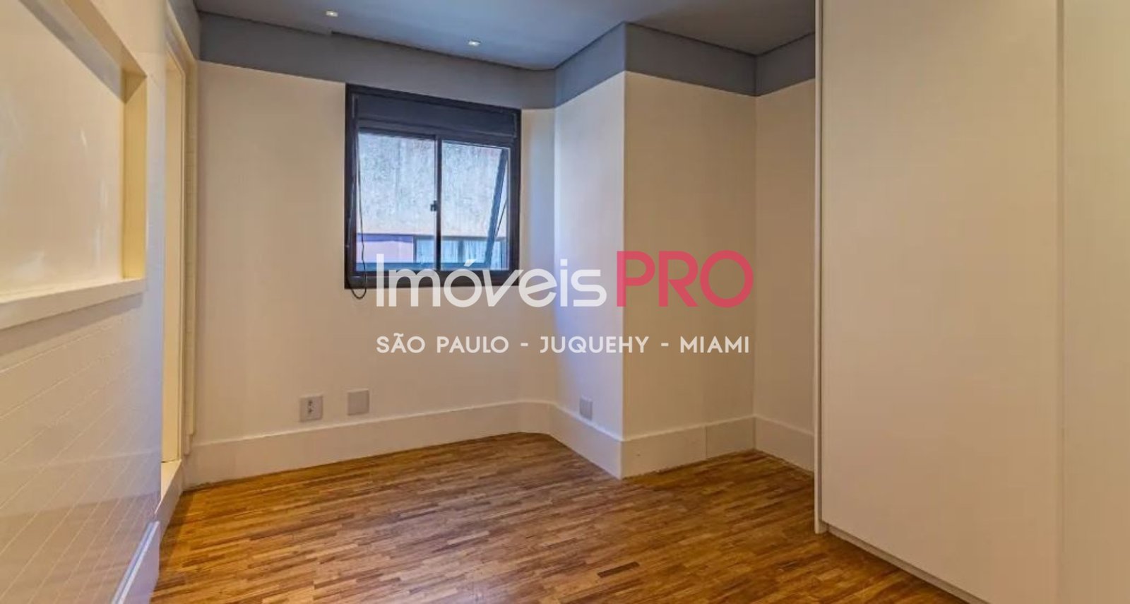 Foto :: https://assets.imoveispro.com.br/thumb/IP40345/cobertura-venda-jardim-paulista_IP40345_11_1920x1080.jpg?