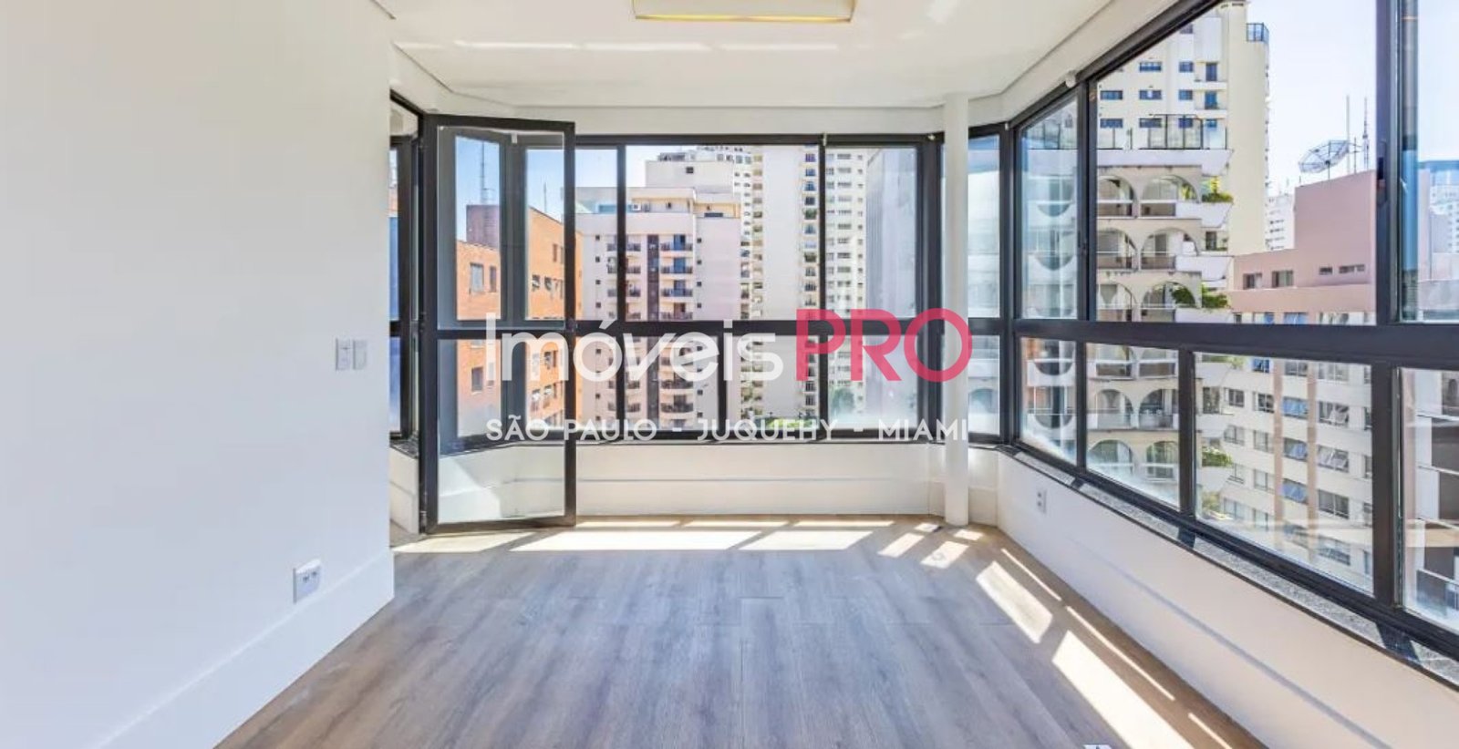 Foto :: https://assets.imoveispro.com.br/thumb/IP40345/cobertura-venda-jardim-paulista_IP40345_23_1920x1080.jpg?