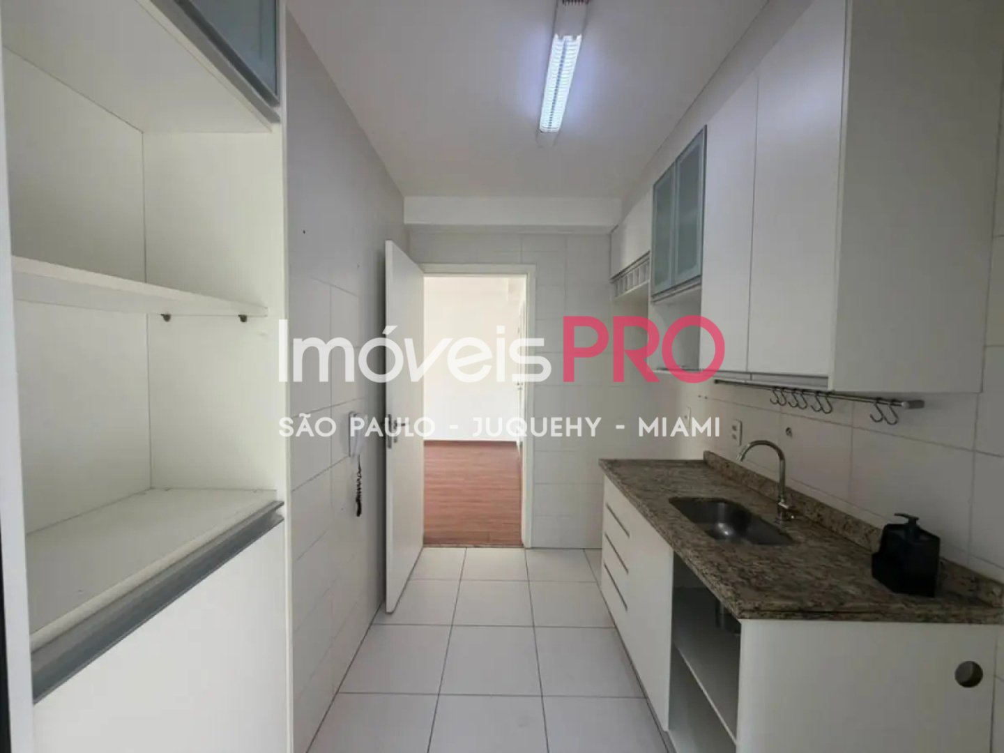 Foto :: IP40361