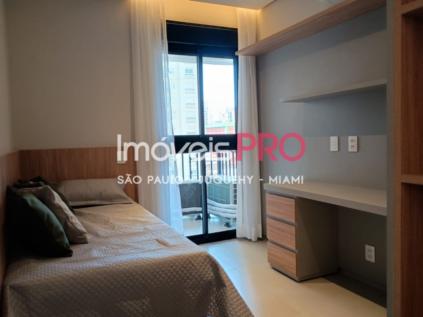 Foto :: IP40362
