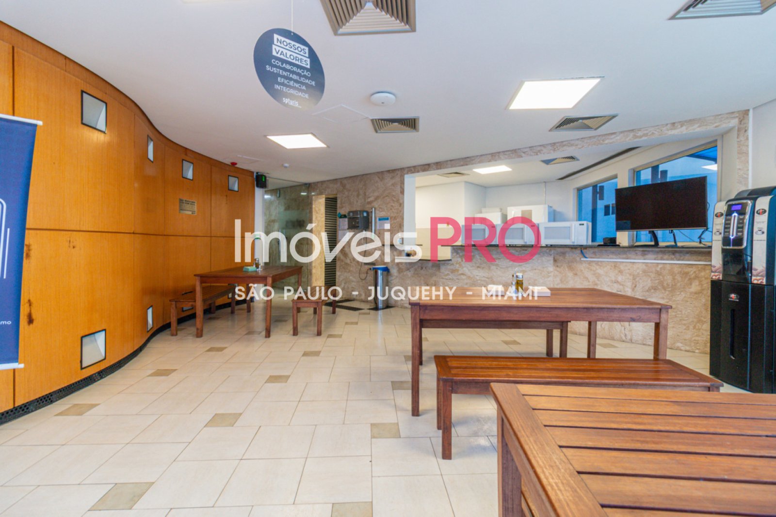 Foto :: IP40363
