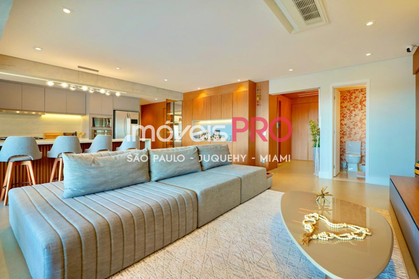 Foto :: IP40387