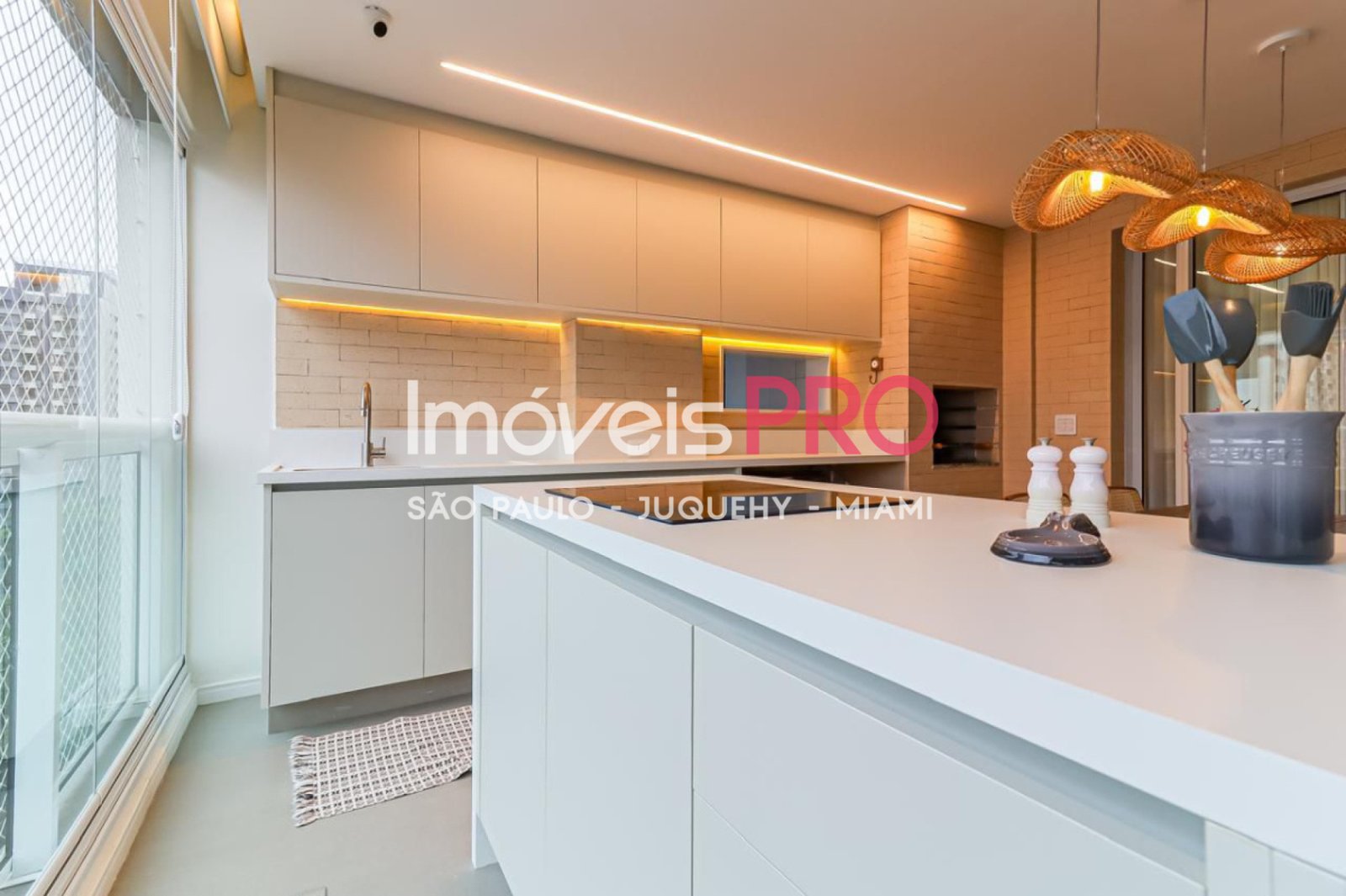 Foto :: https://assets.imoveispro.com.br/thumb/IP40396/apartamento-venda-vila-mascote_IP40396_17_1920x1080.jpg?