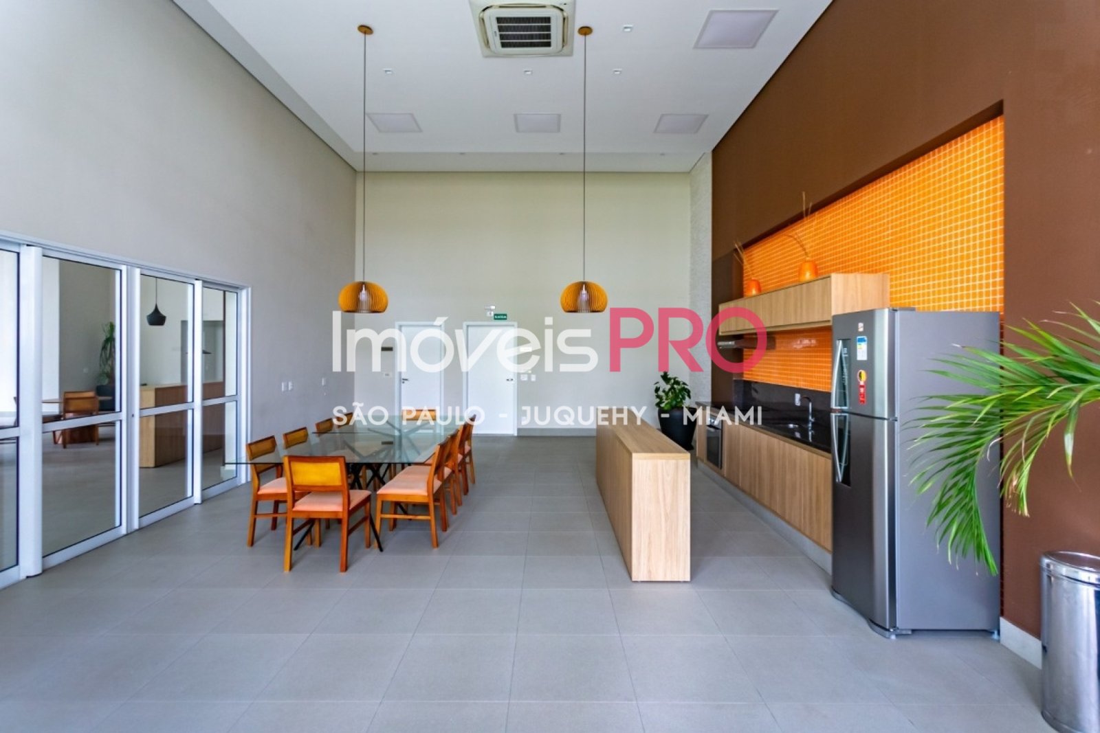 Foto :: IP40396