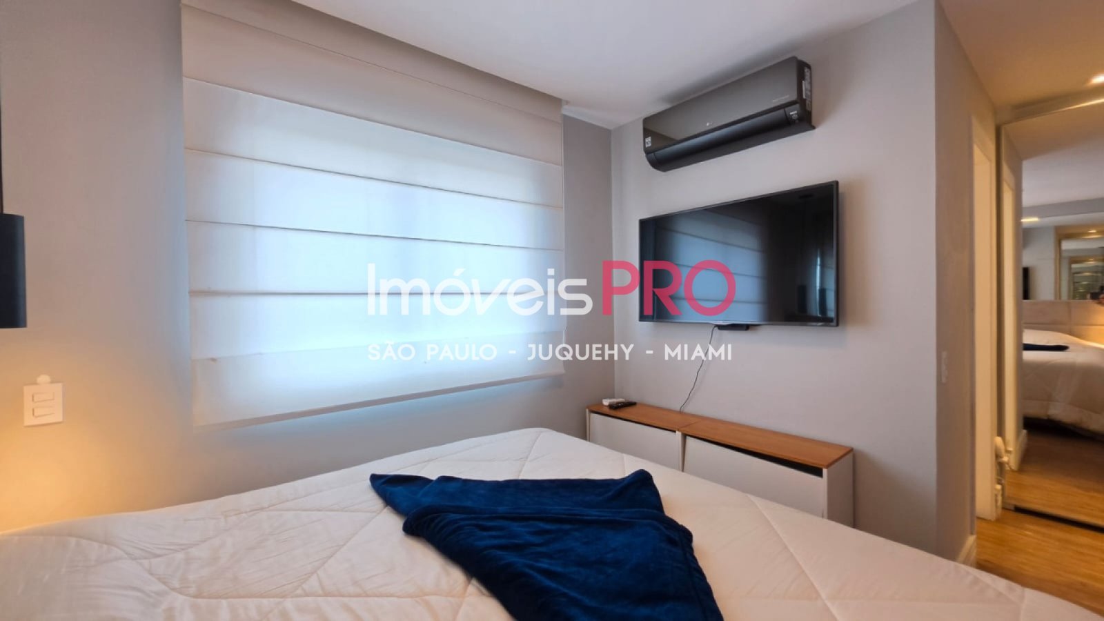 Foto :: IP40397