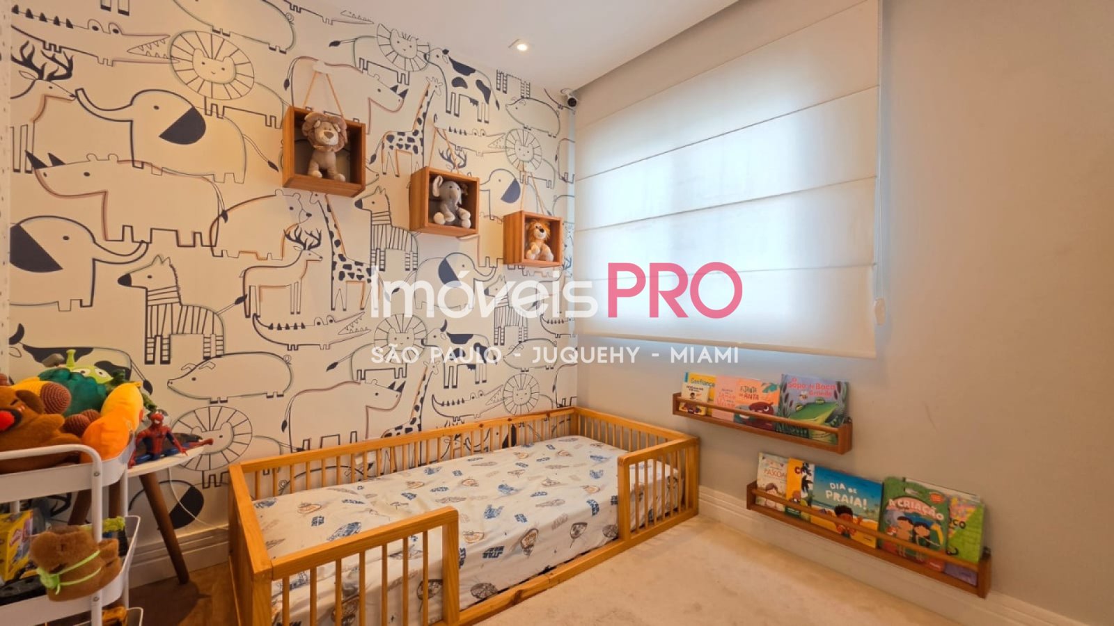 Foto :: IP40397